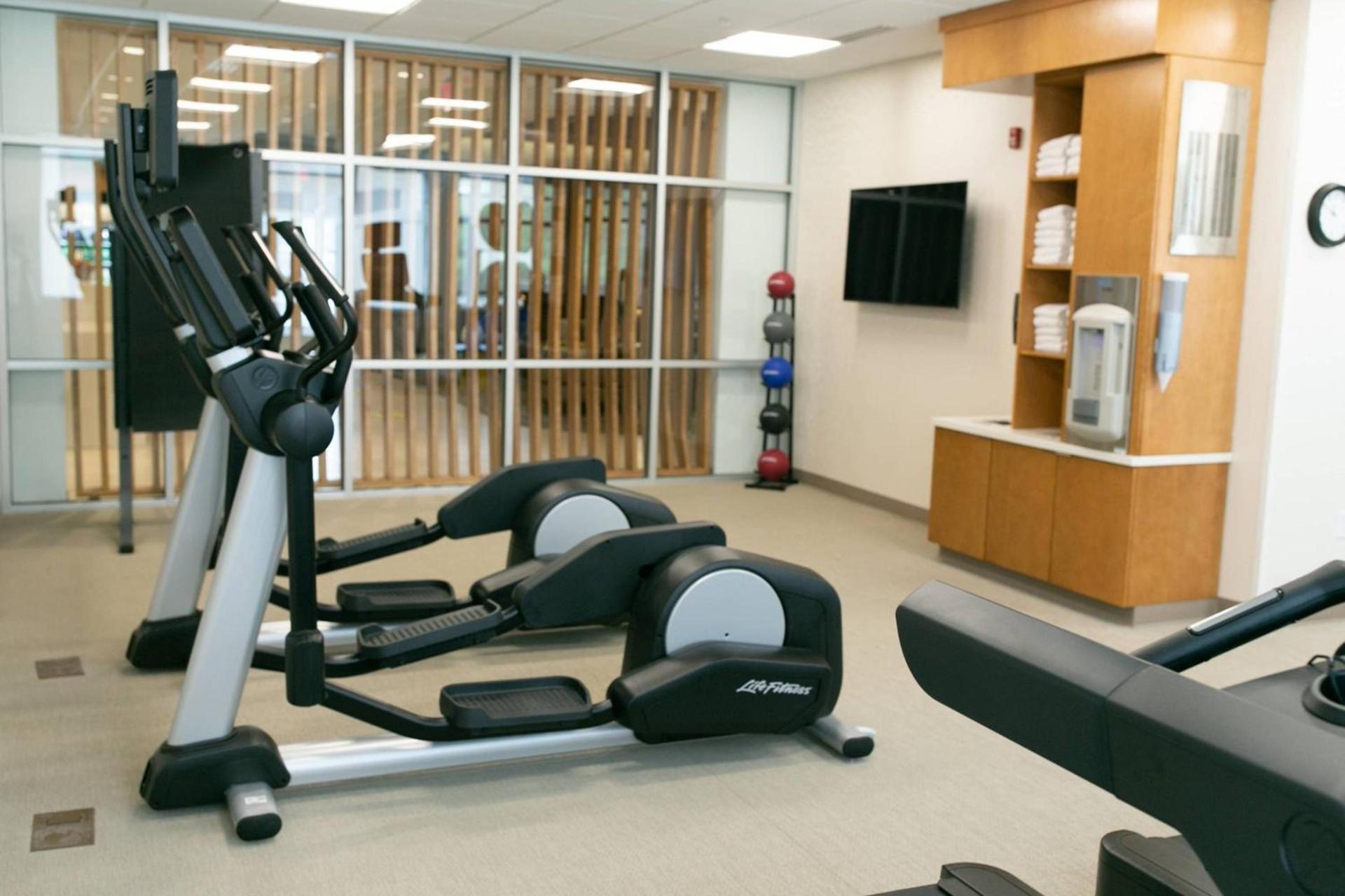 SpringHill Suites by Marriott South Bend Notre Dame Area photo 21