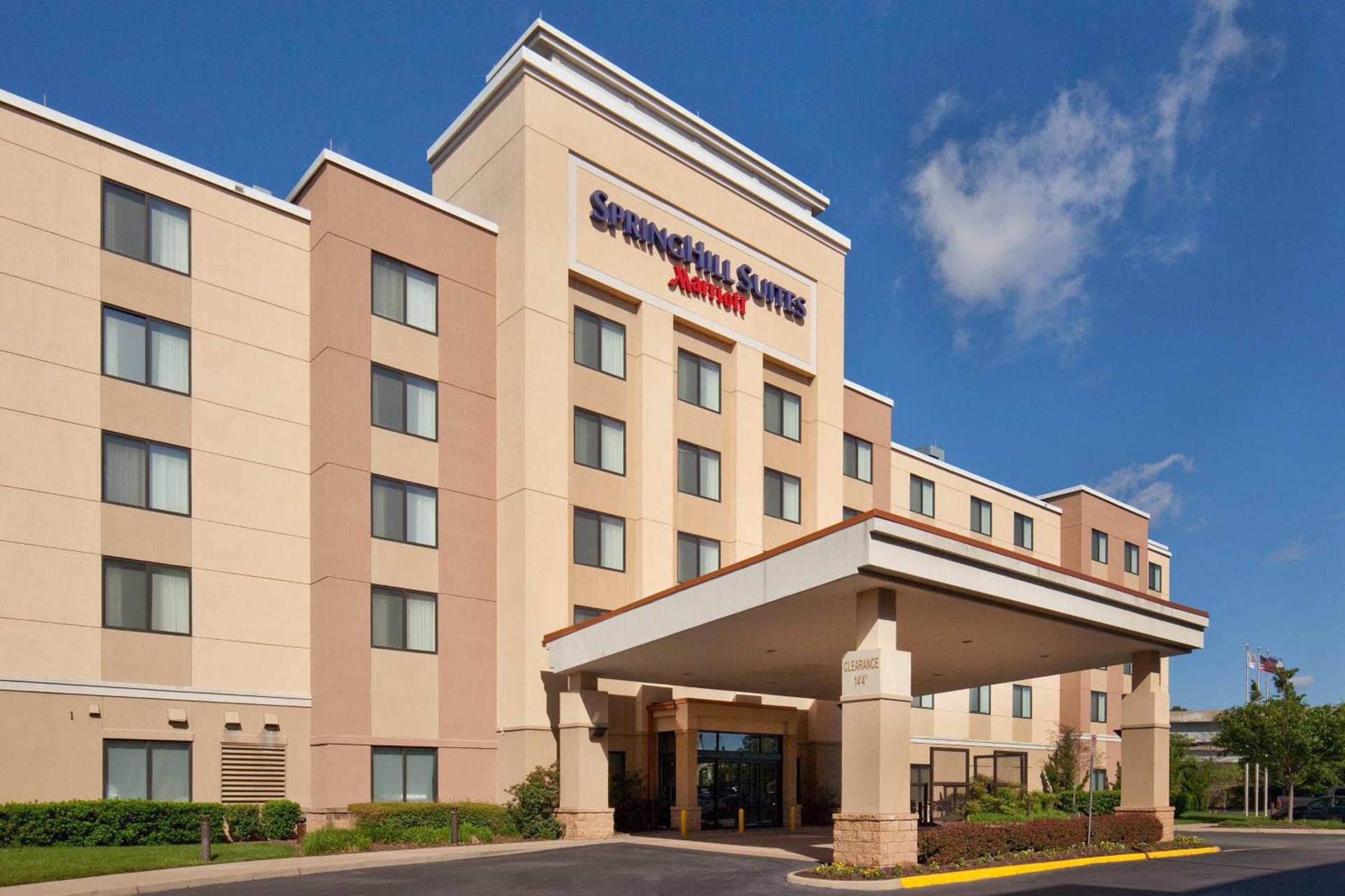 SpringHill Suites Chesapeake Greenbrier — hotel in Chesapeake