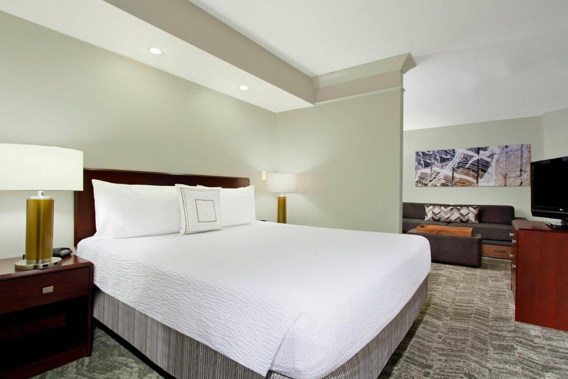 SpringHill Suites Chesapeake Greenbrier photo 3