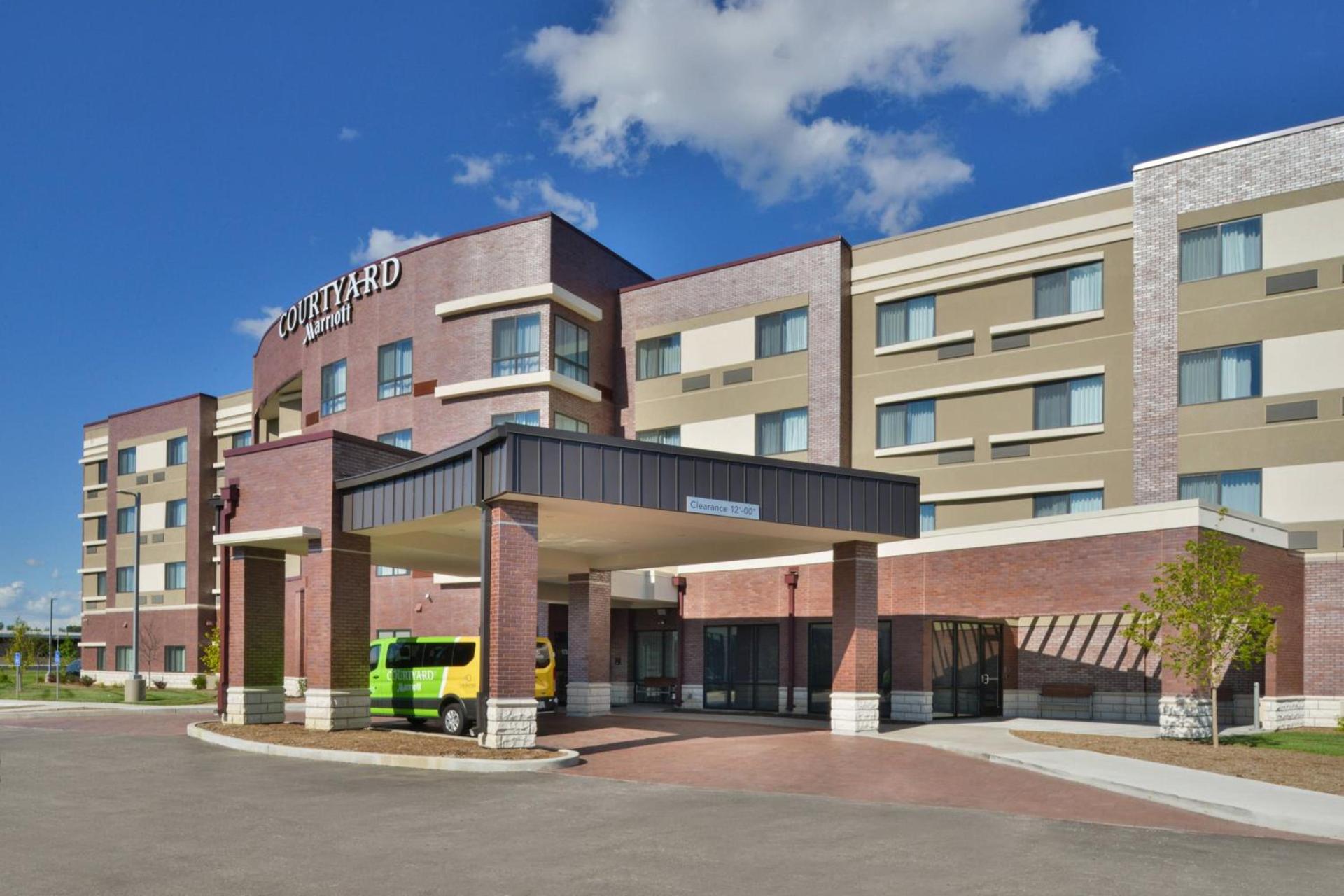 Courtyard by Marriott St Louis Chesterfield photo 6