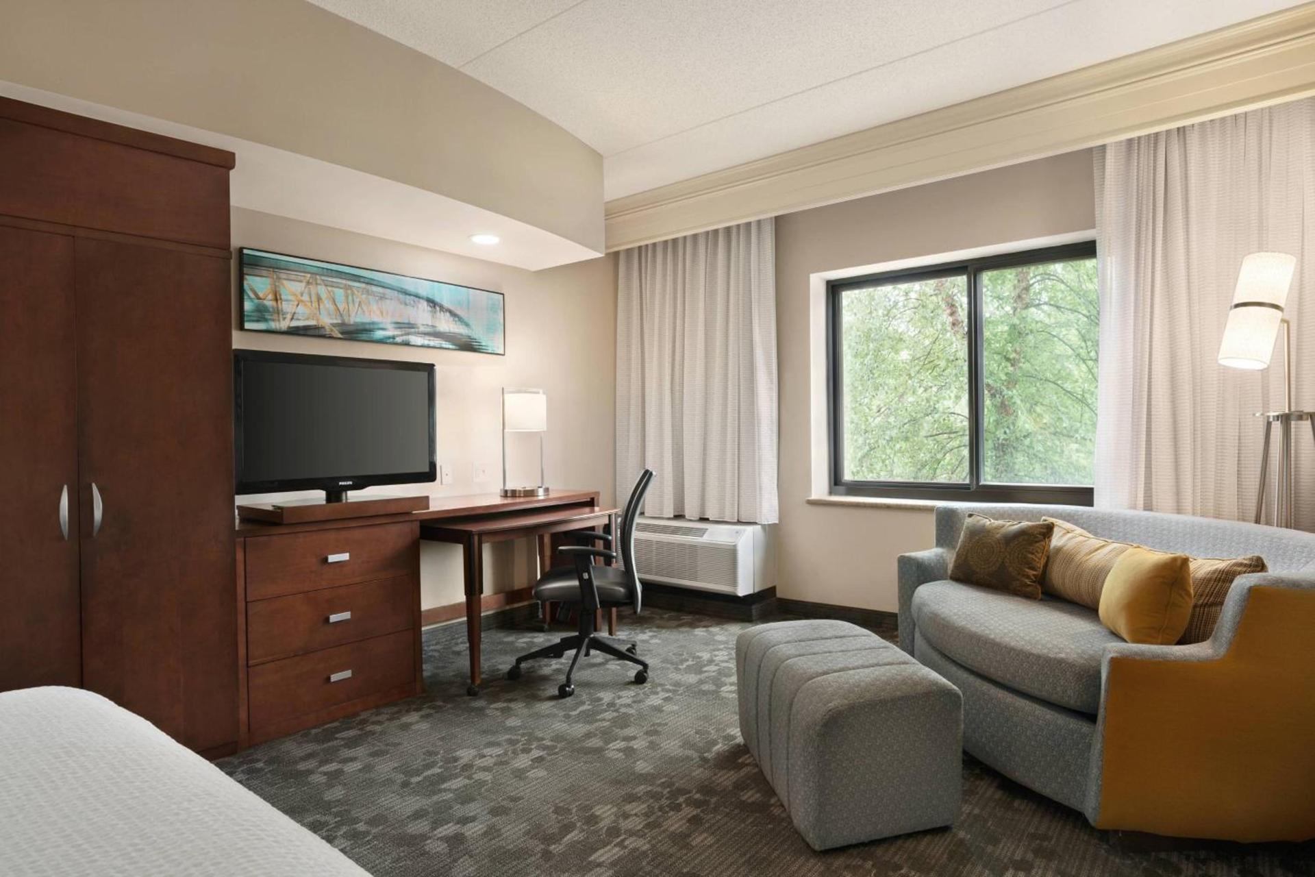 Courtyard by Marriott Middletown Goshen photo 10
