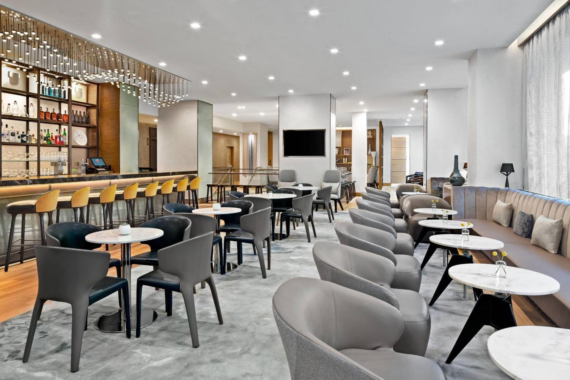 AC Hotel by Marriott Pasadena photo 11