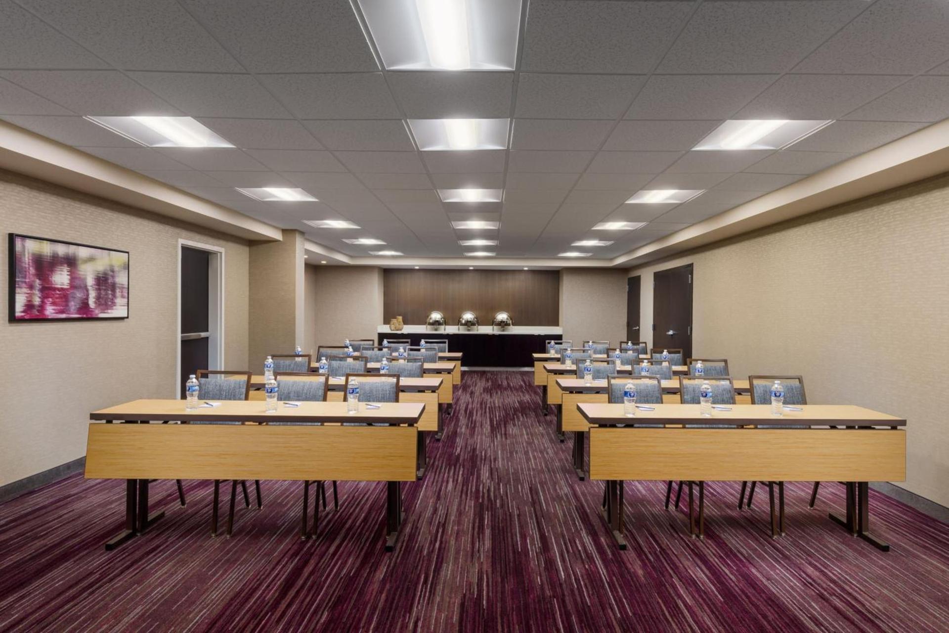 Courtyard By Marriott Salinas Monterey photo 35
