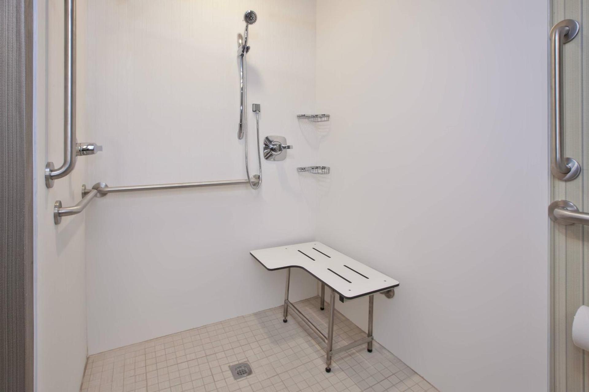 Courtyard by Marriott St. Joseph-Benton Harbor photo 17
