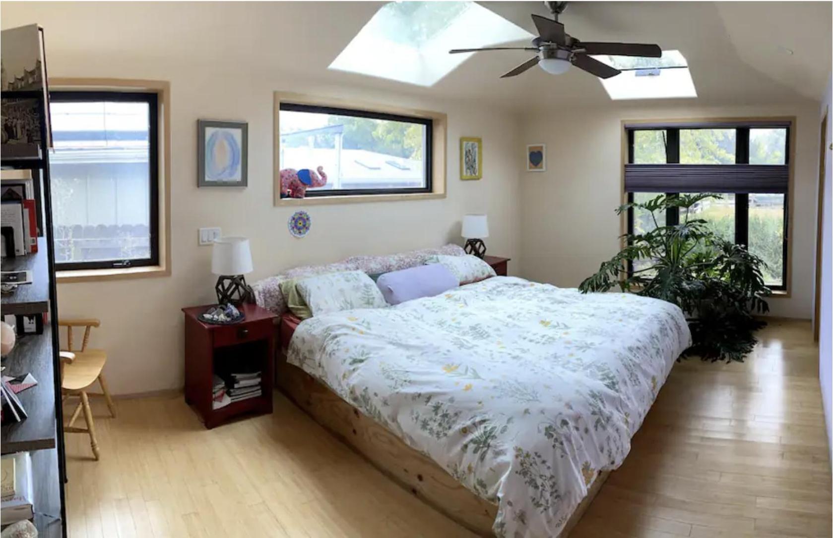 Energy-Efficient Oasis Cozy Near DT Boulder and trails photo 5