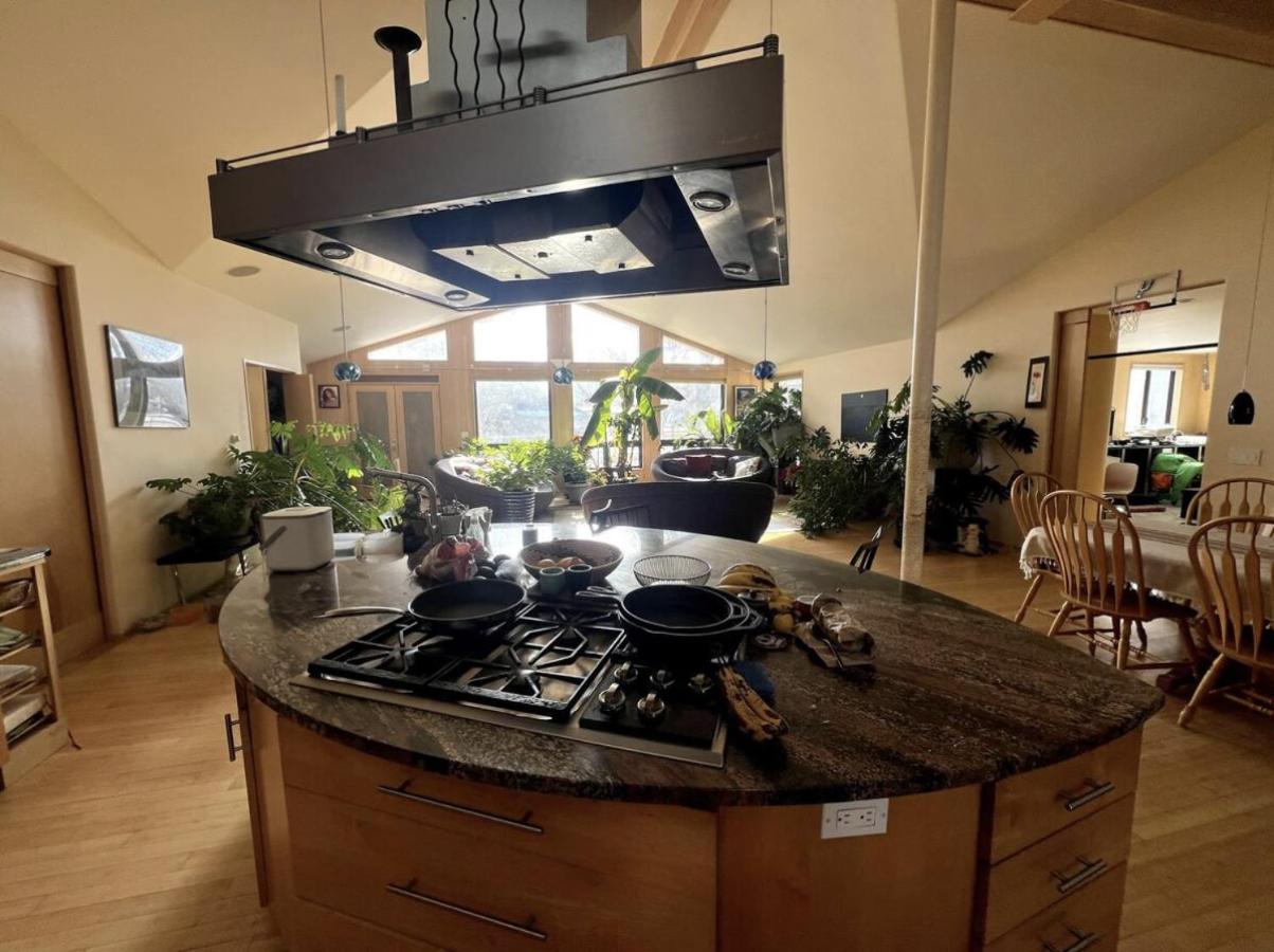 Energy-Efficient Oasis Cozy Near DT Boulder and trails photo 32