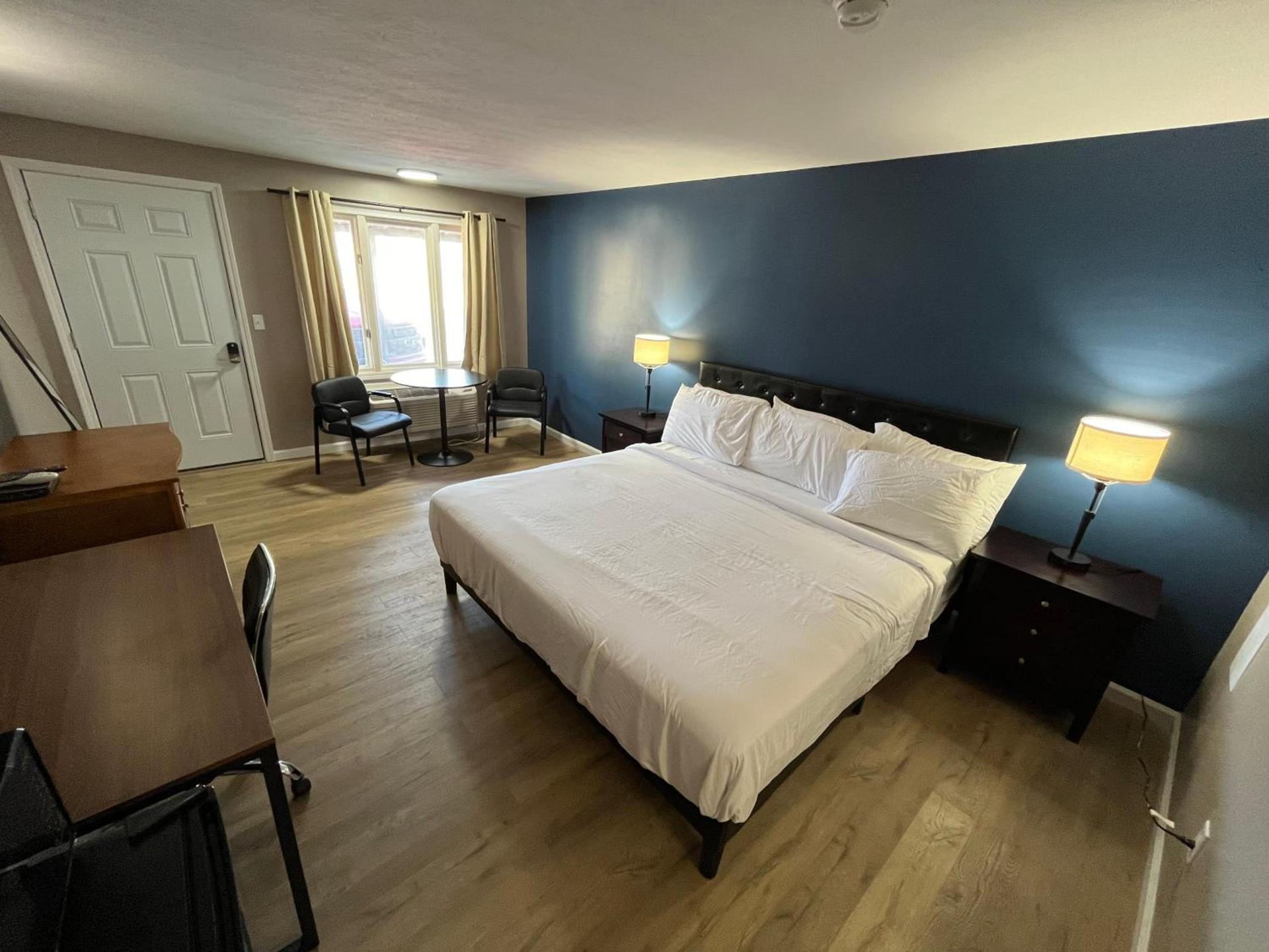 Valley Inn and Suites photo 60