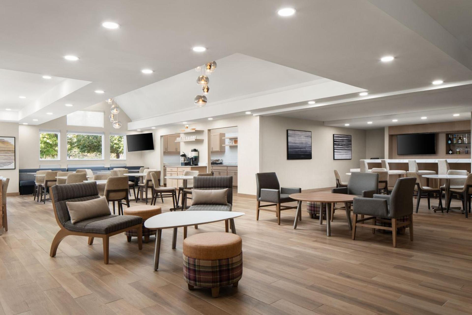 Residence Inn by Marriott Holland photo 3