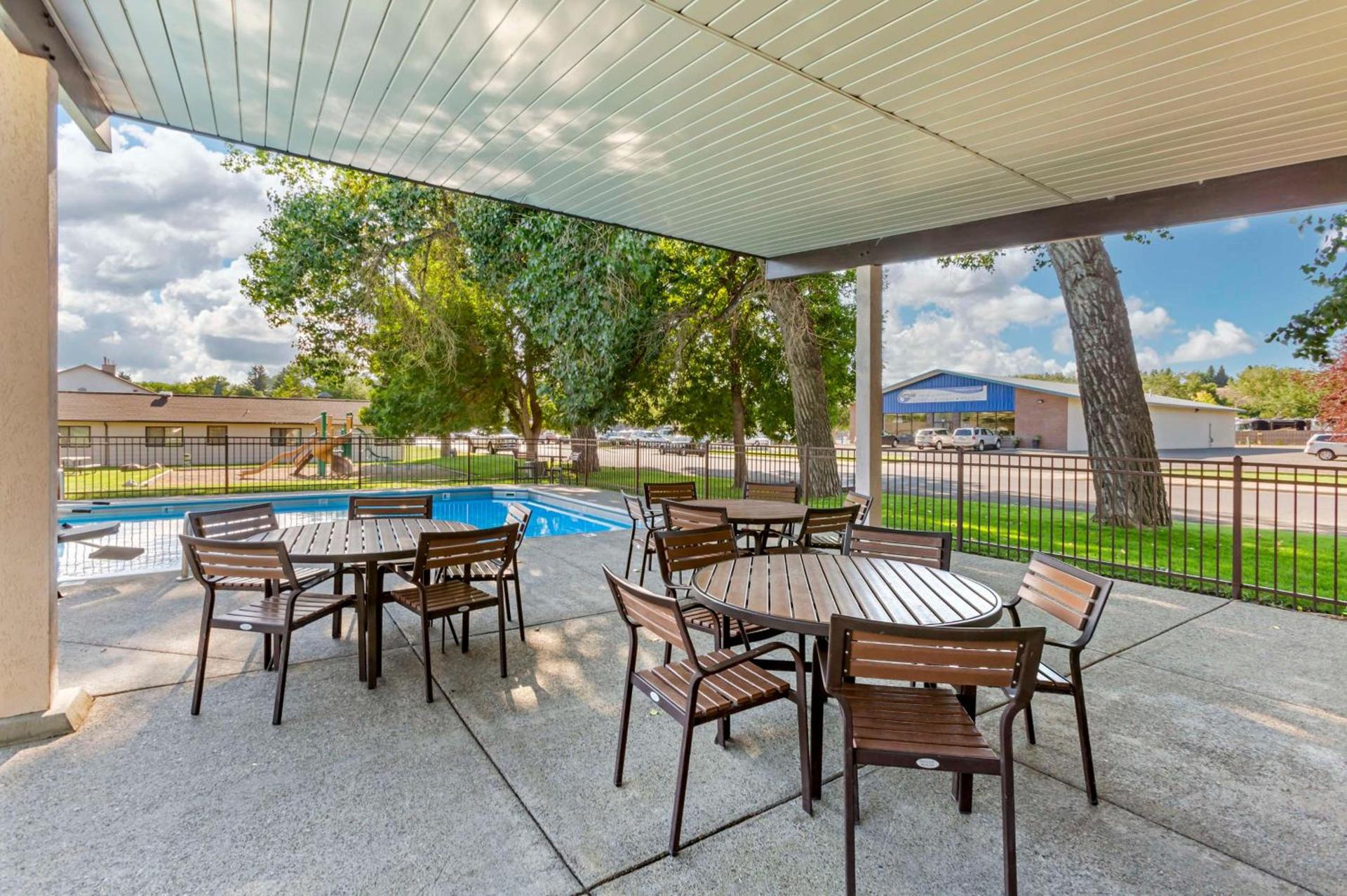 Best Western Sunset Inn photo 9