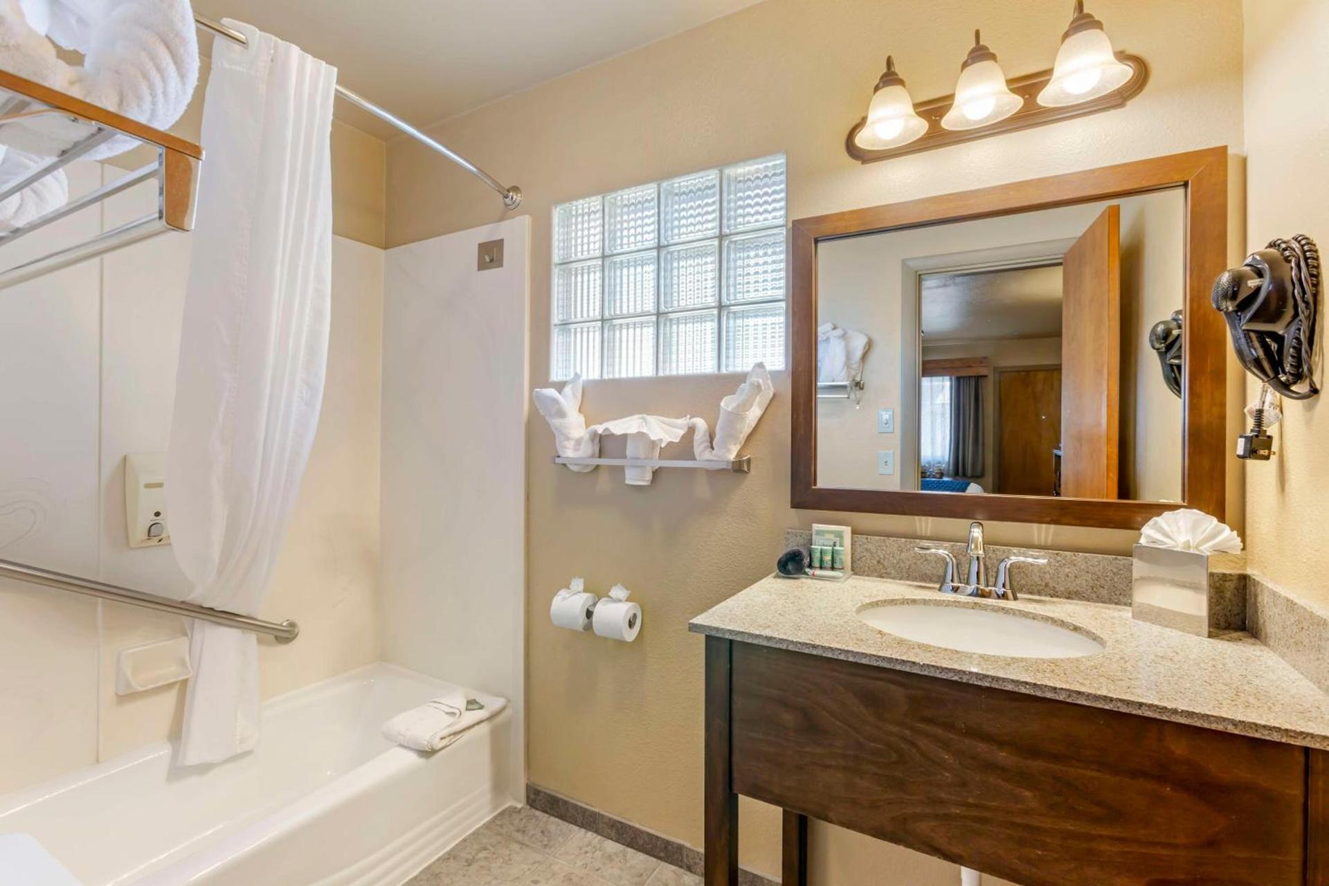 Best Western Sunset Inn photo 67