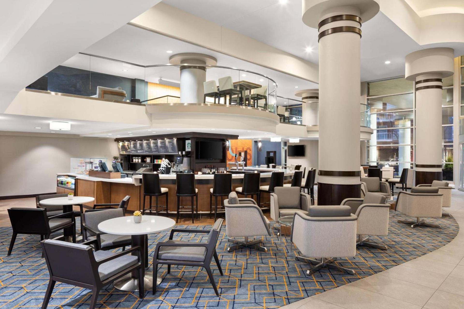 Courtyard by Marriott Minneapolis Downtown photo 12