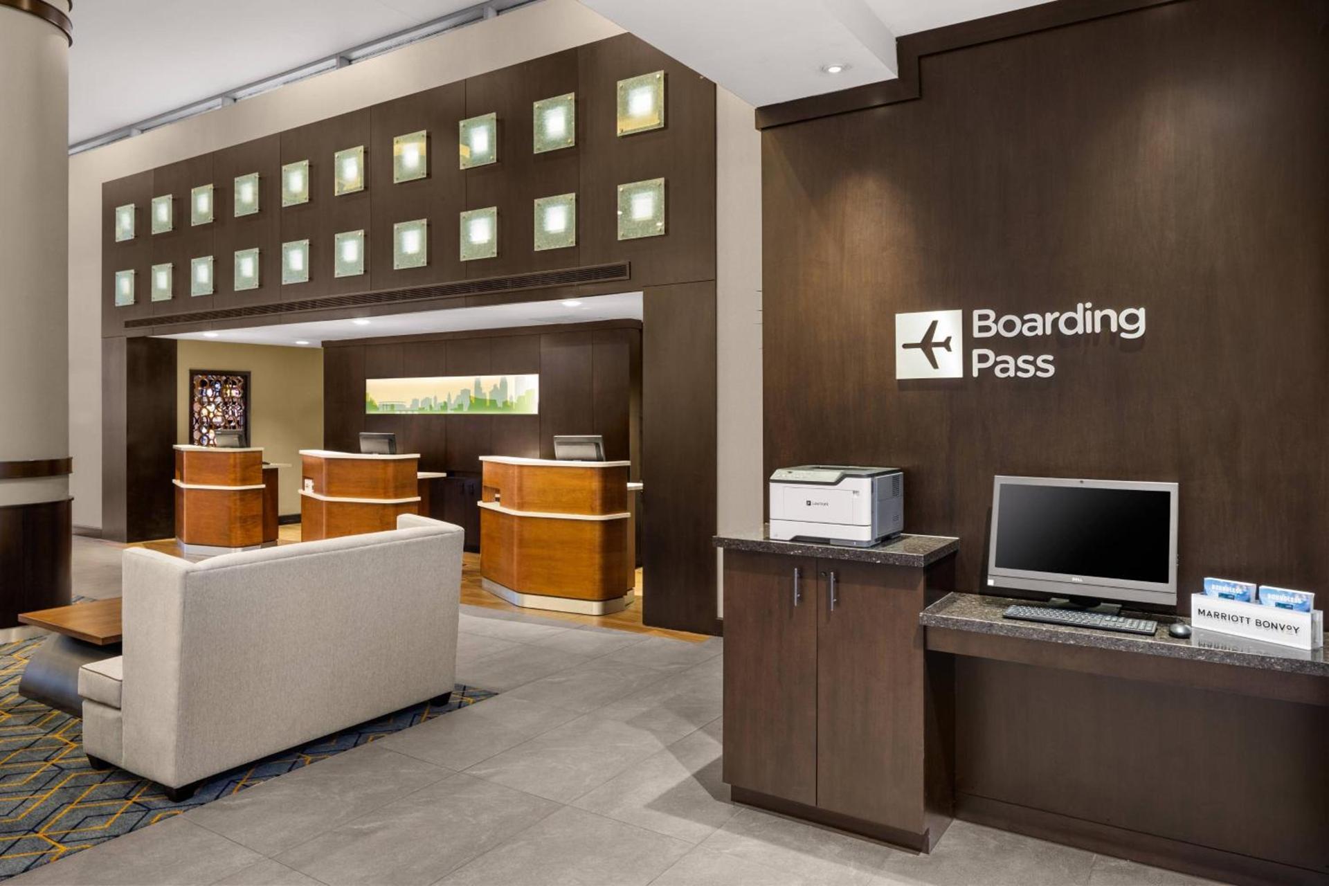 Courtyard by Marriott Minneapolis Downtown photo 44