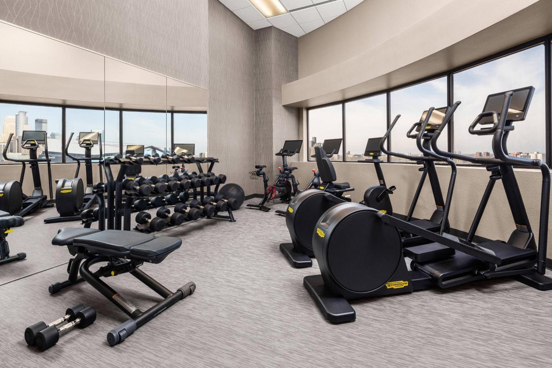 Courtyard by Marriott Minneapolis Downtown photo 57
