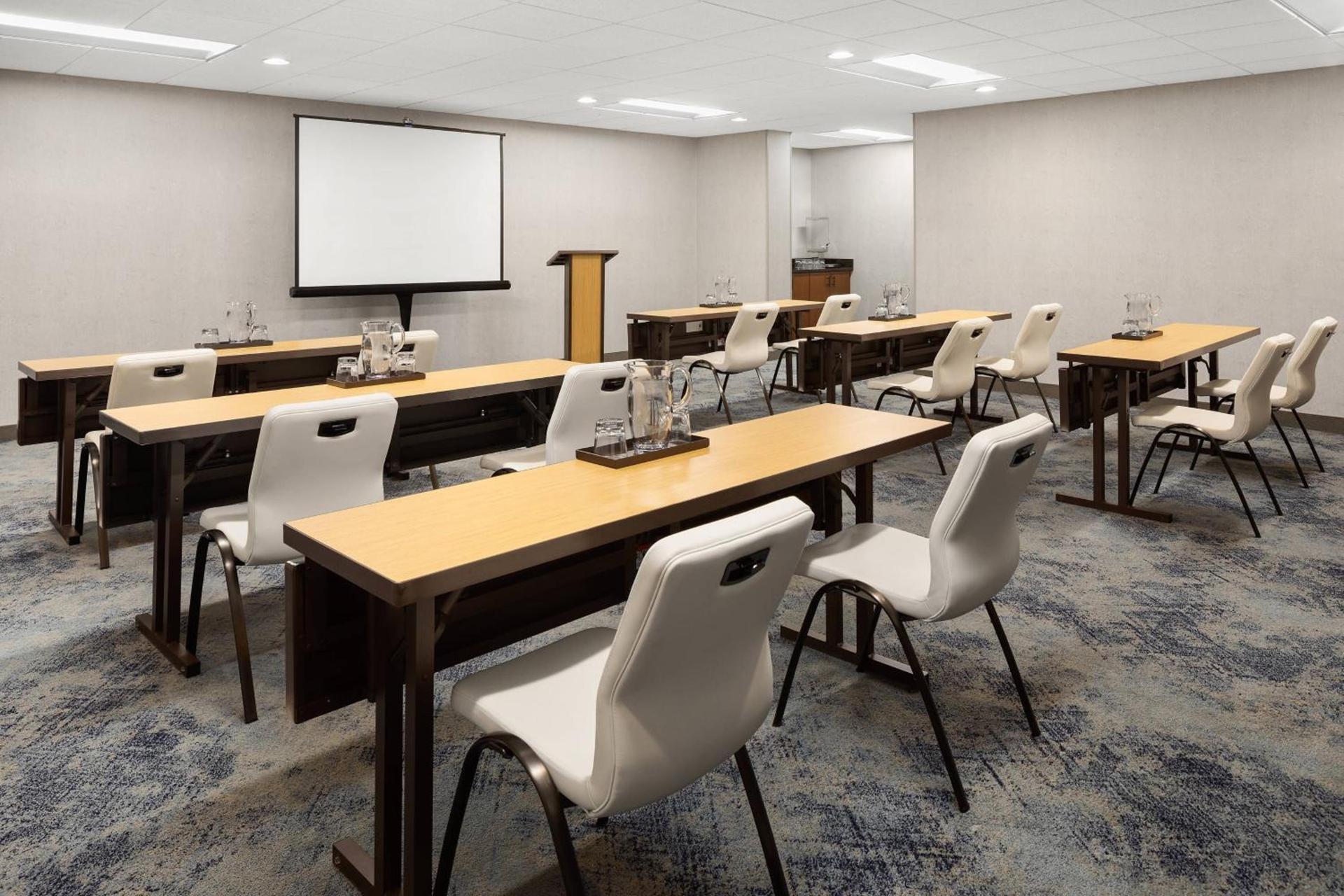 Courtyard by Marriott Minneapolis Downtown photo 62