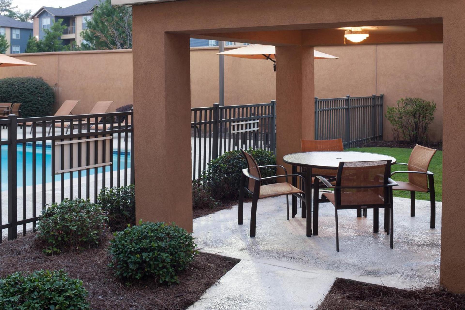 Courtyard by Marriott Hattiesburg photo 14