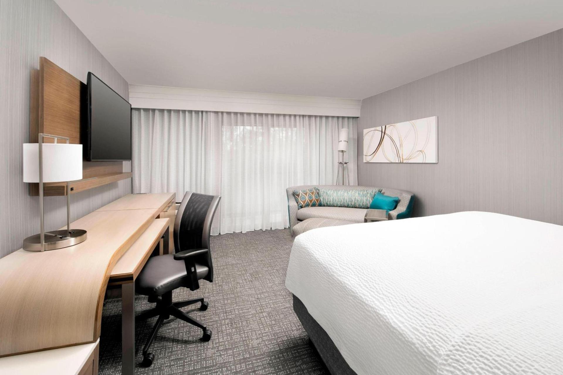 Courtyard by Marriott Portland Hillsboro photo 27