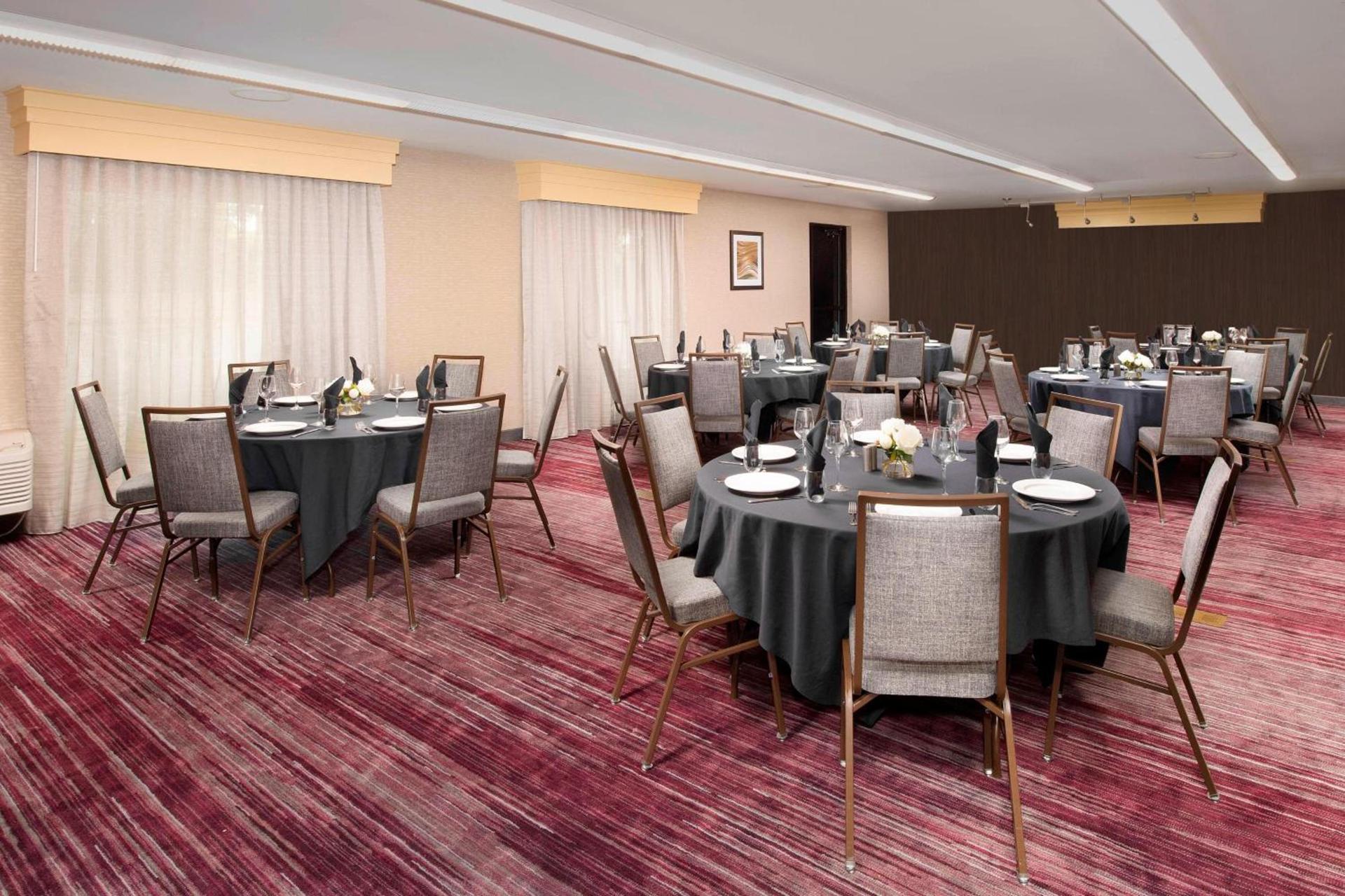 Courtyard by Marriott Portland Hillsboro photo 49