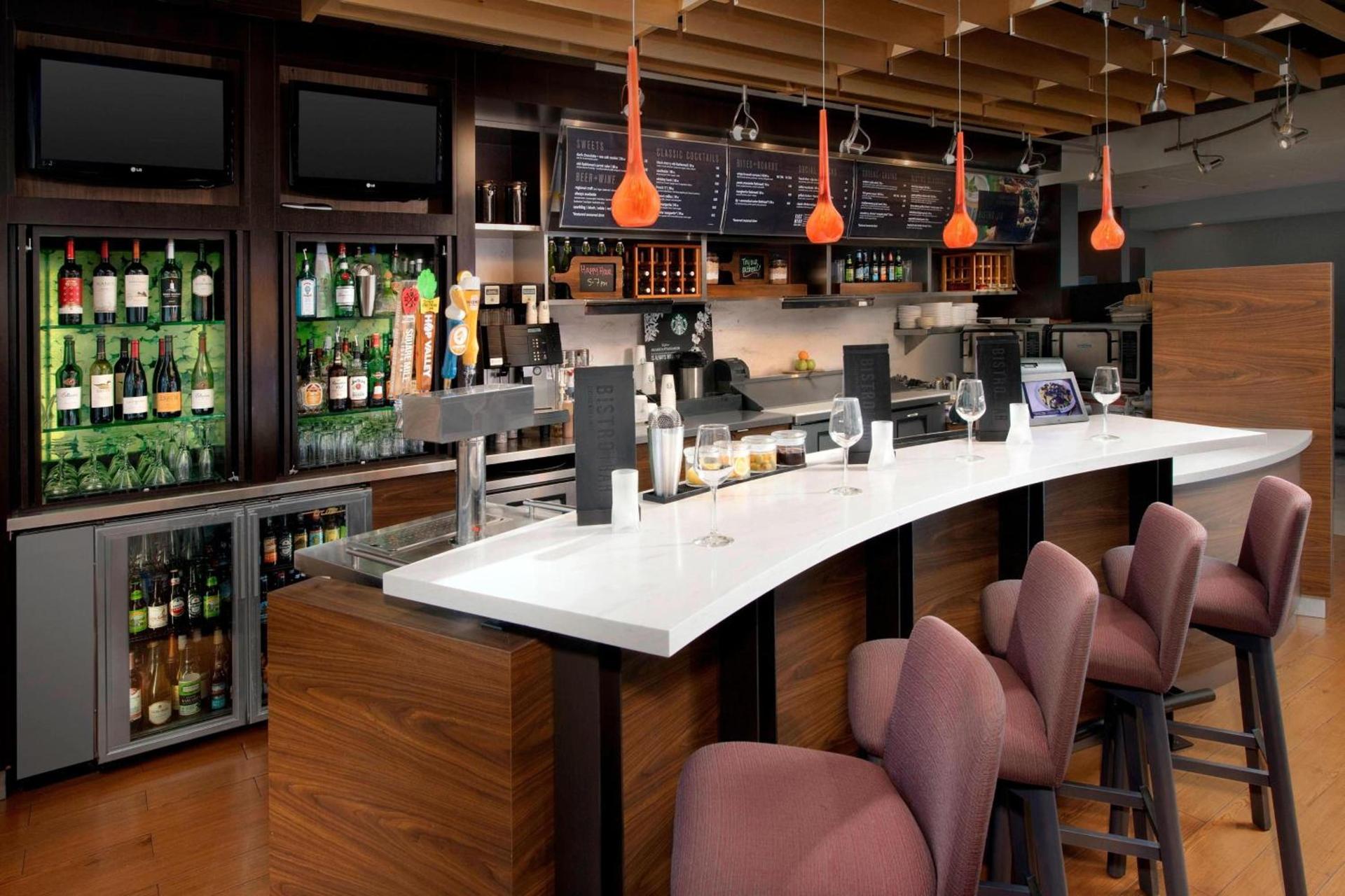 Courtyard by Marriott Portland Hillsboro photo 39