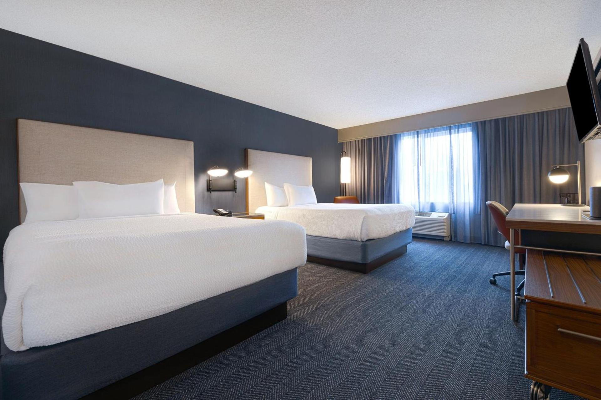 Courtyard by Marriott Portland Southeast/Clackamas photo 10