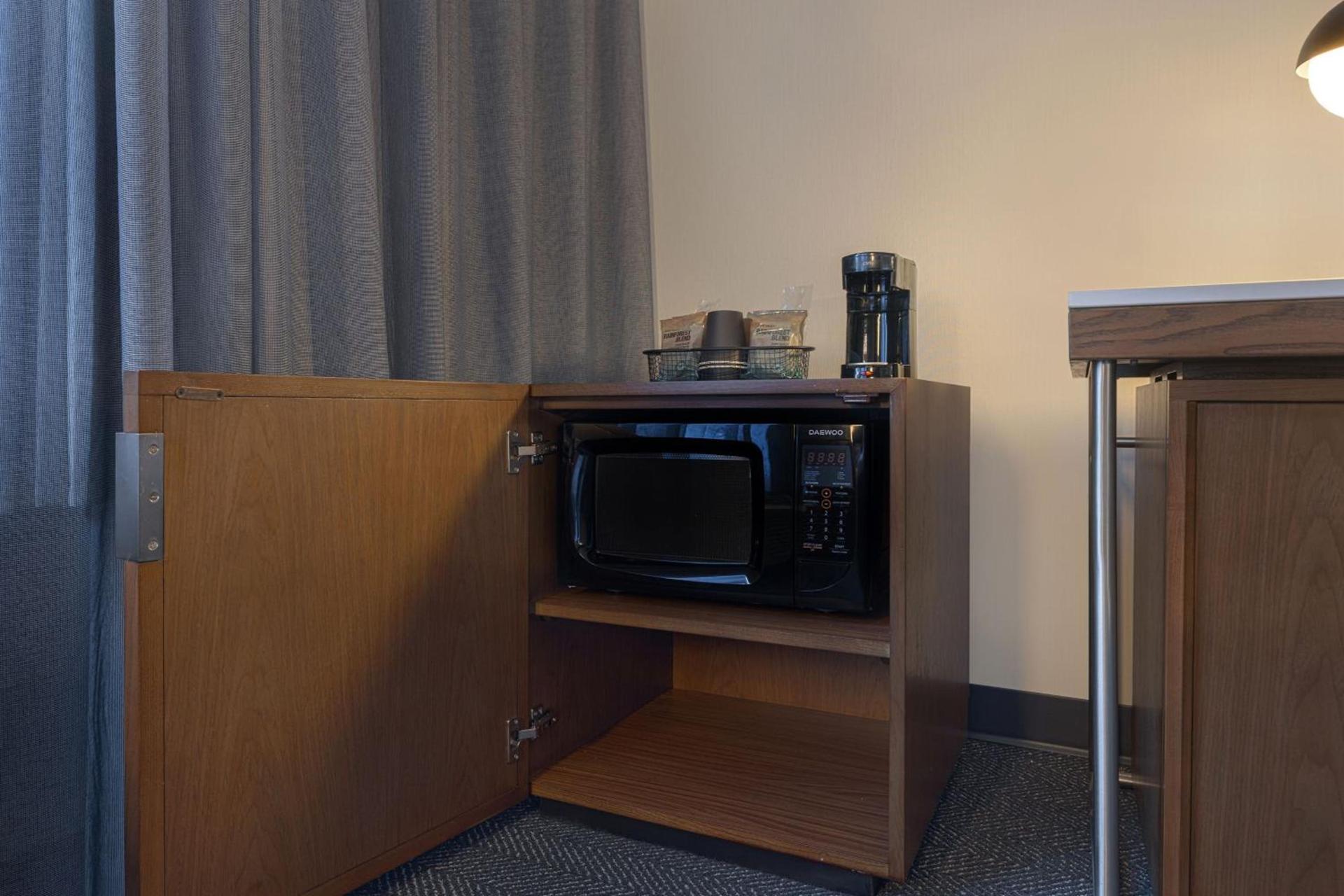 Courtyard by Marriott Portland Southeast/Clackamas photo 13