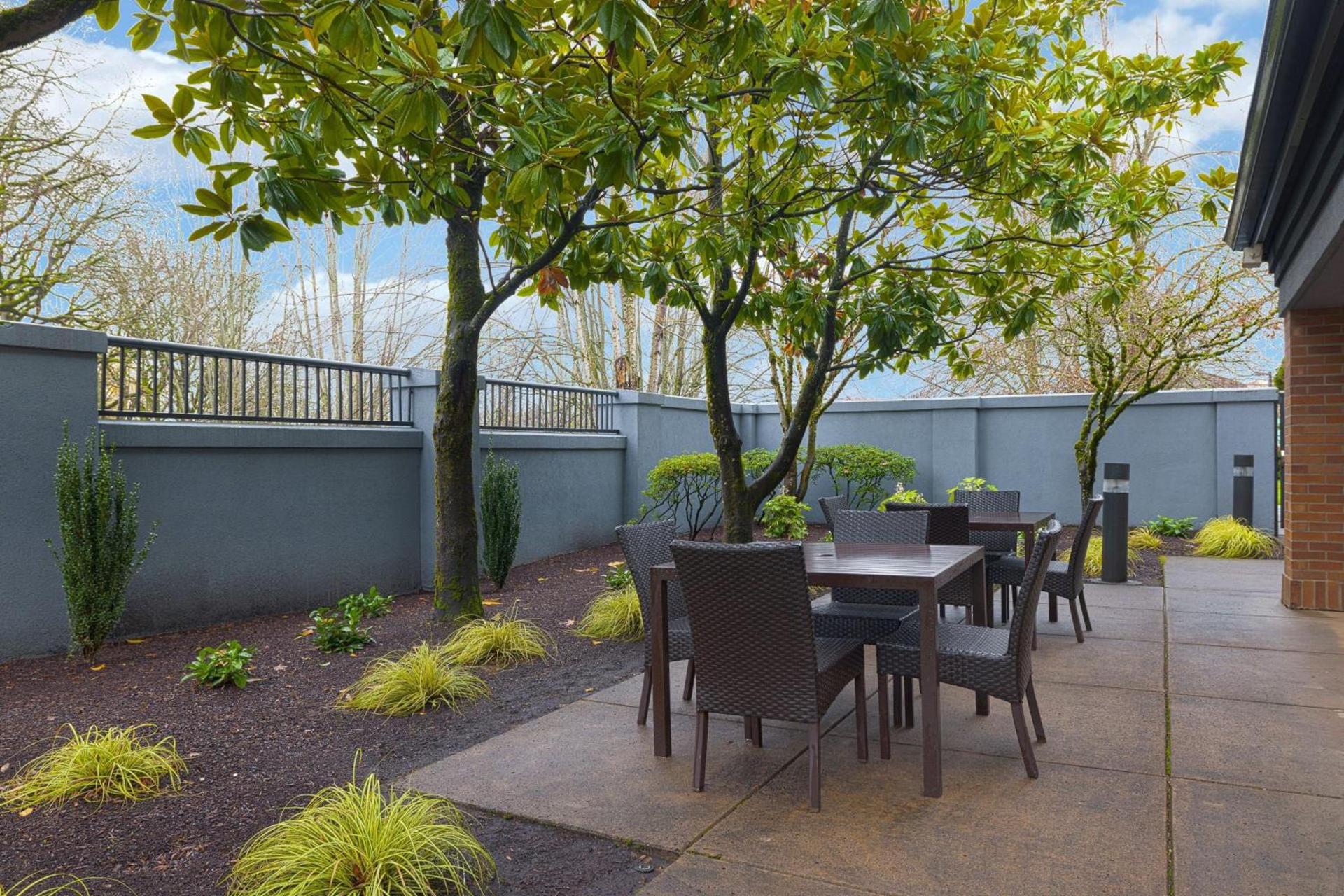Courtyard by Marriott Portland Southeast/Clackamas photo 33