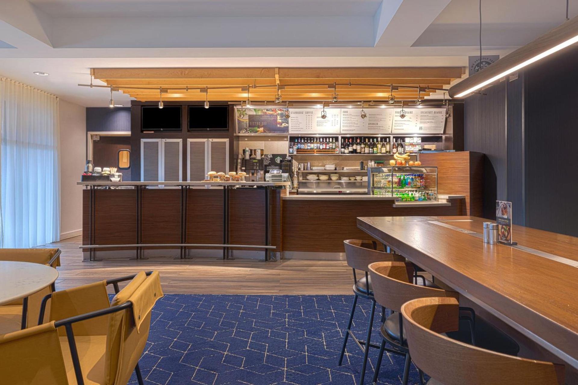 Courtyard by Marriott Portland Southeast/Clackamas photo 38