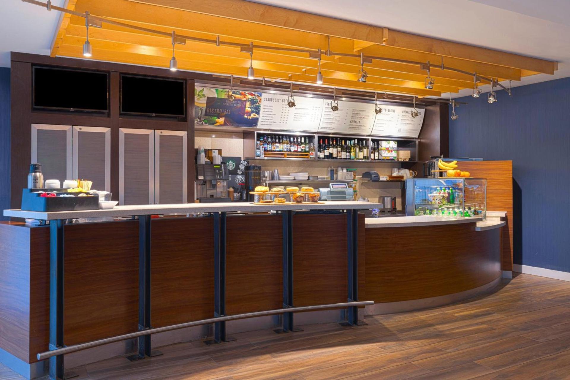 Courtyard by Marriott Portland Southeast/Clackamas photo 39