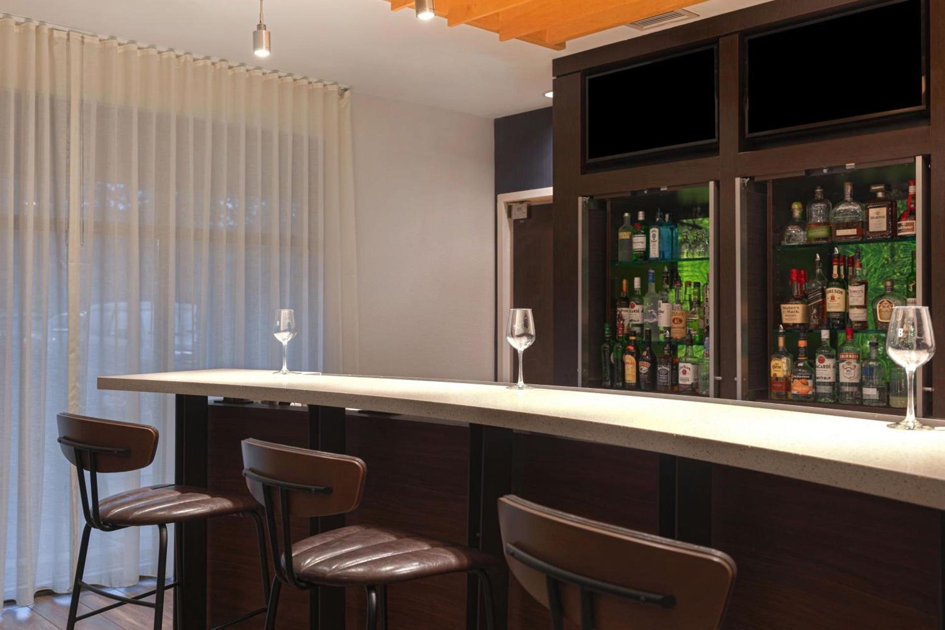 Courtyard by Marriott Portland Southeast/Clackamas photo 40