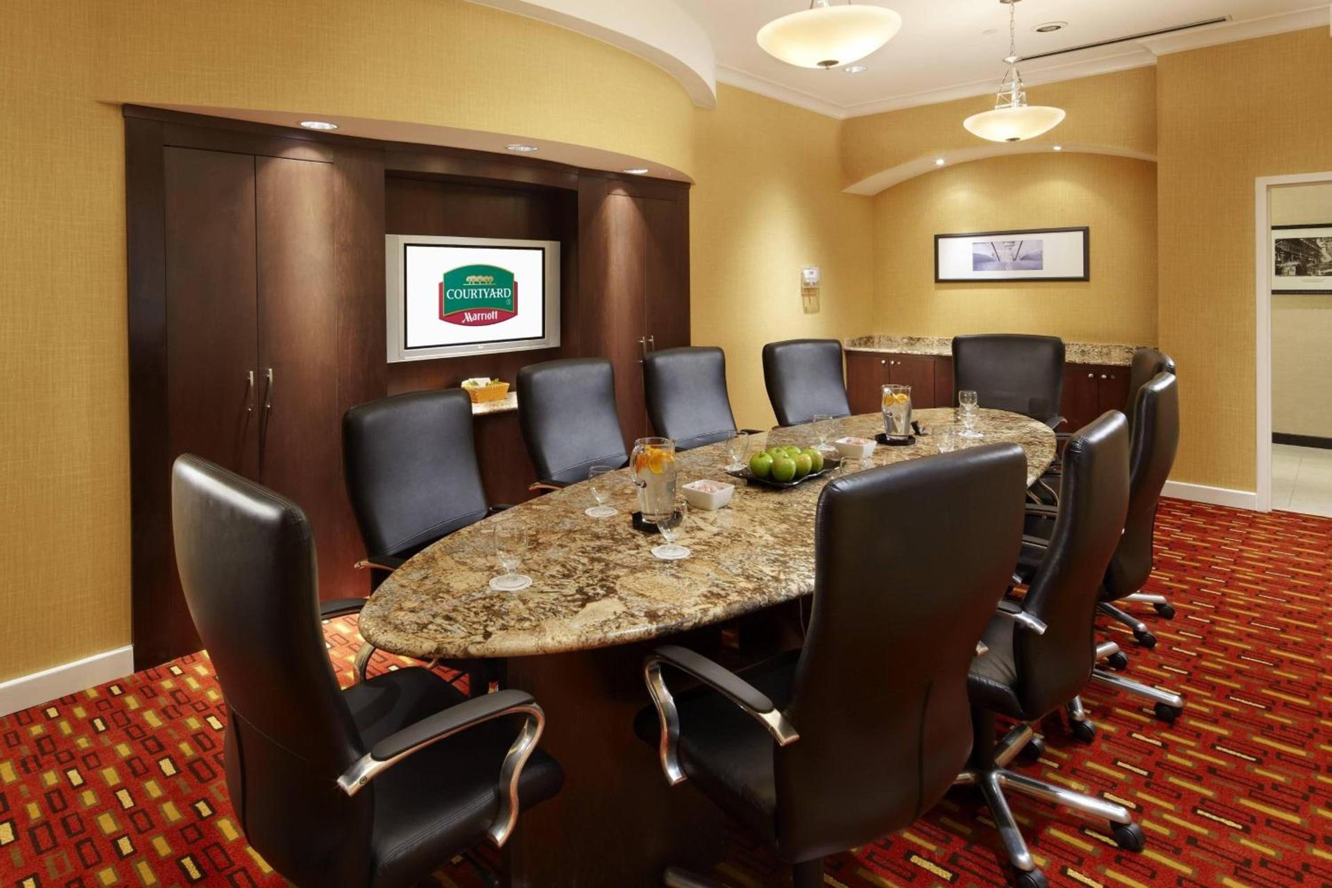 Courtyard by Marriott Pittsburgh West Homestead Waterfront photo 20