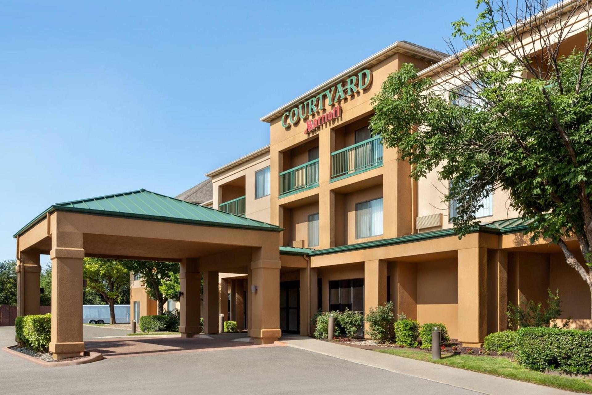 Courtyard Lubbock photo 1