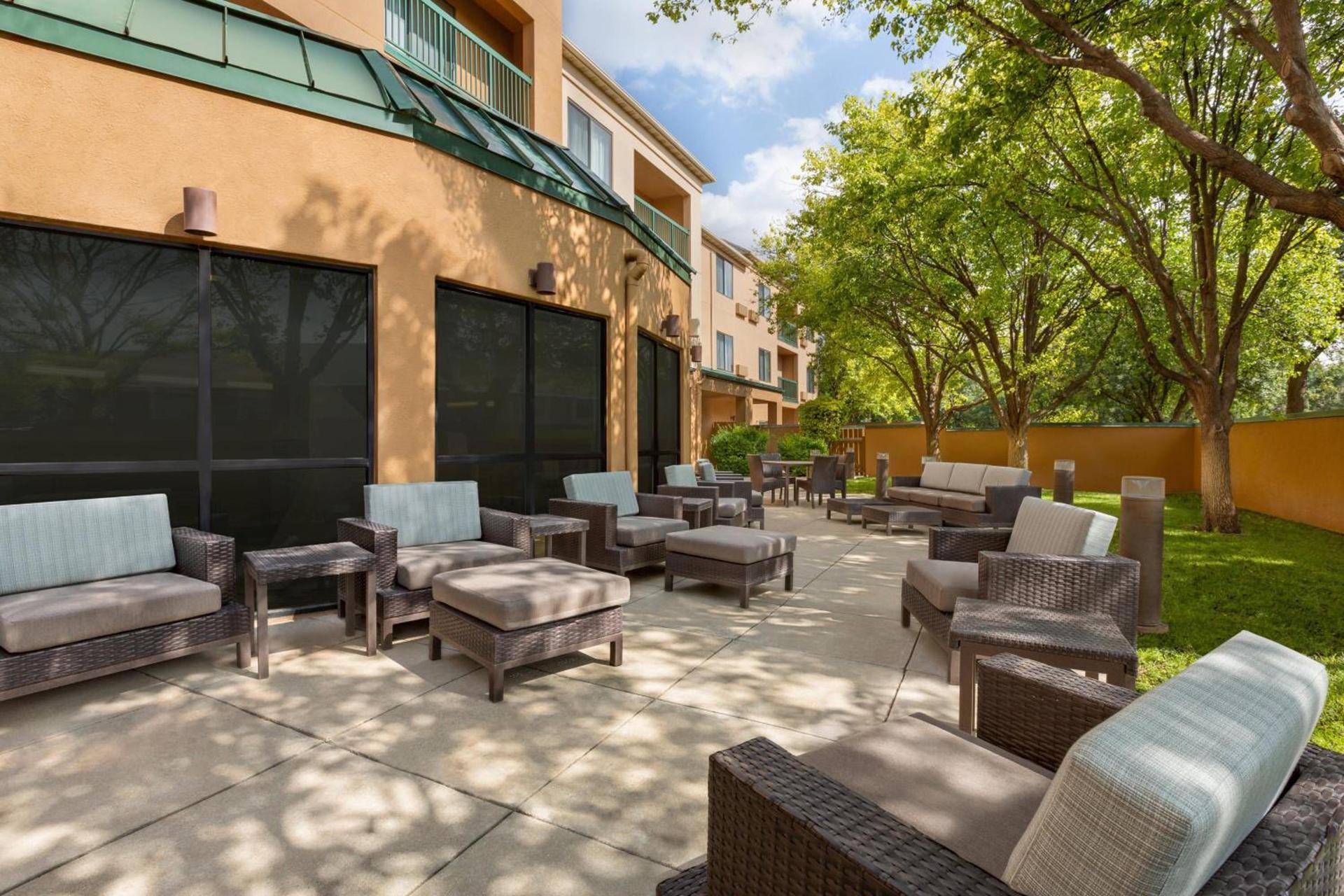 Courtyard Lubbock photo 18