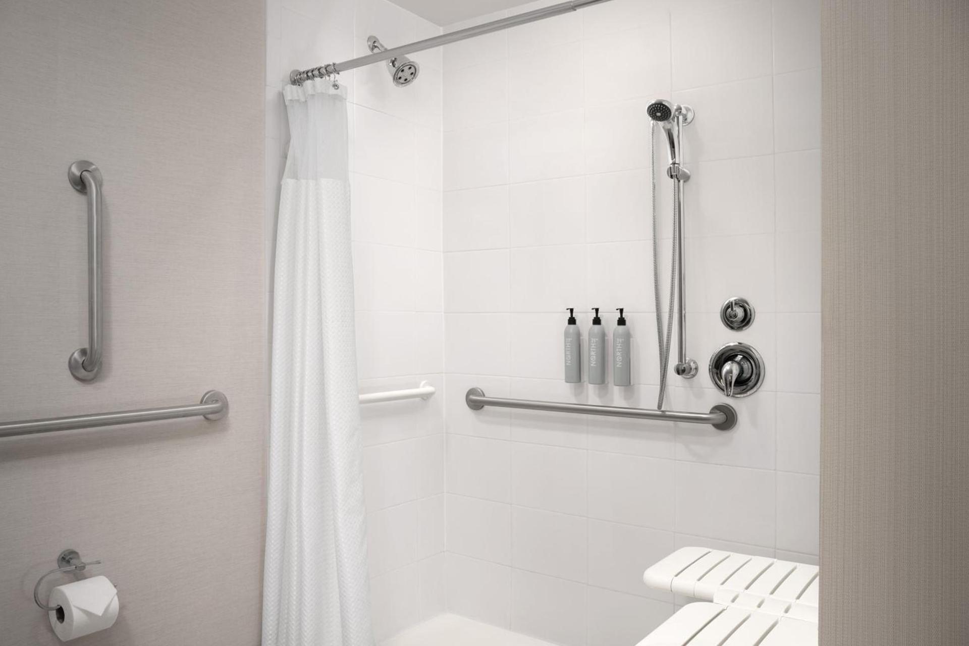 Courtyard by Marriott Philadelphia Bensalem photo 18