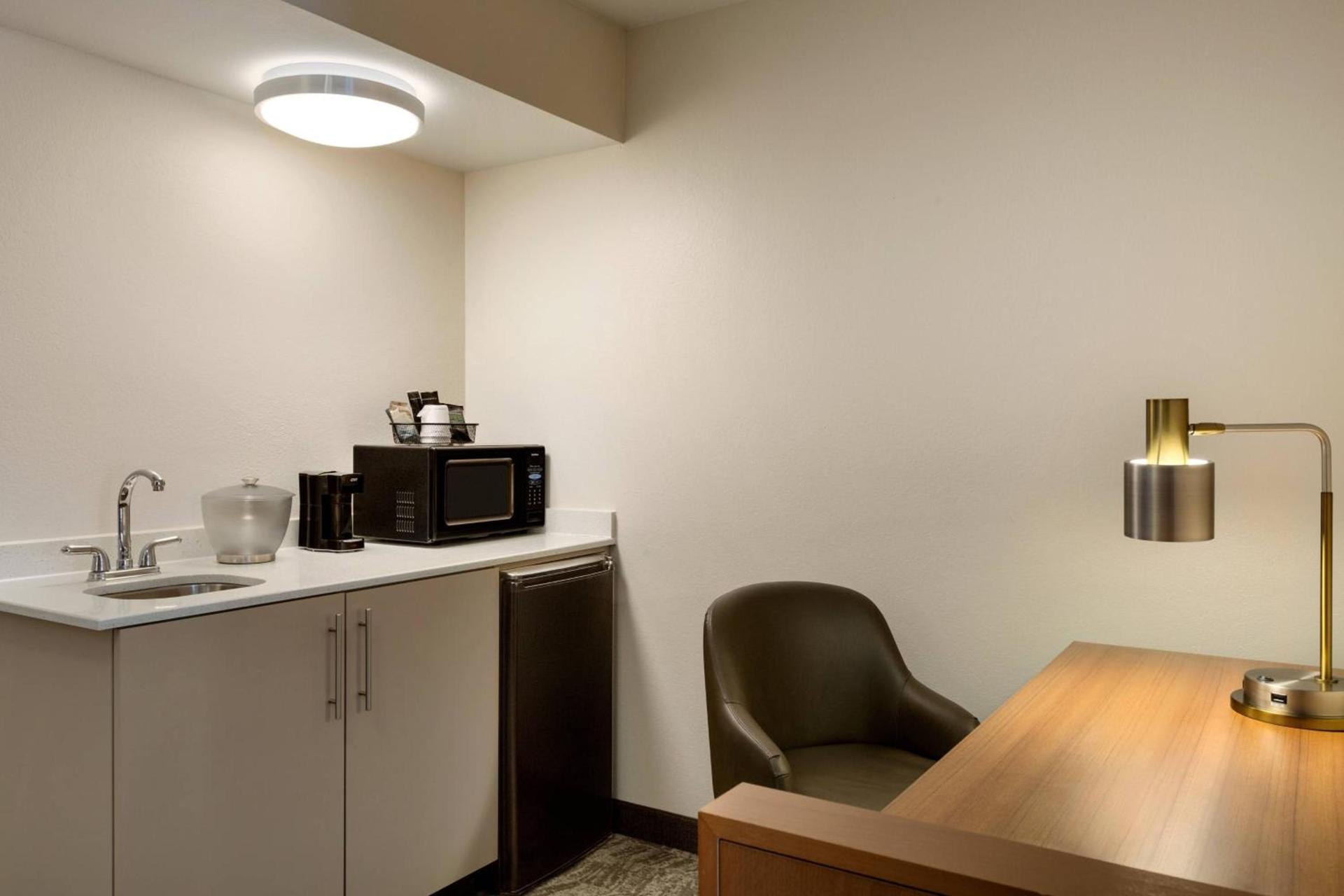 SpringHill Suites Phoenix North photo 6