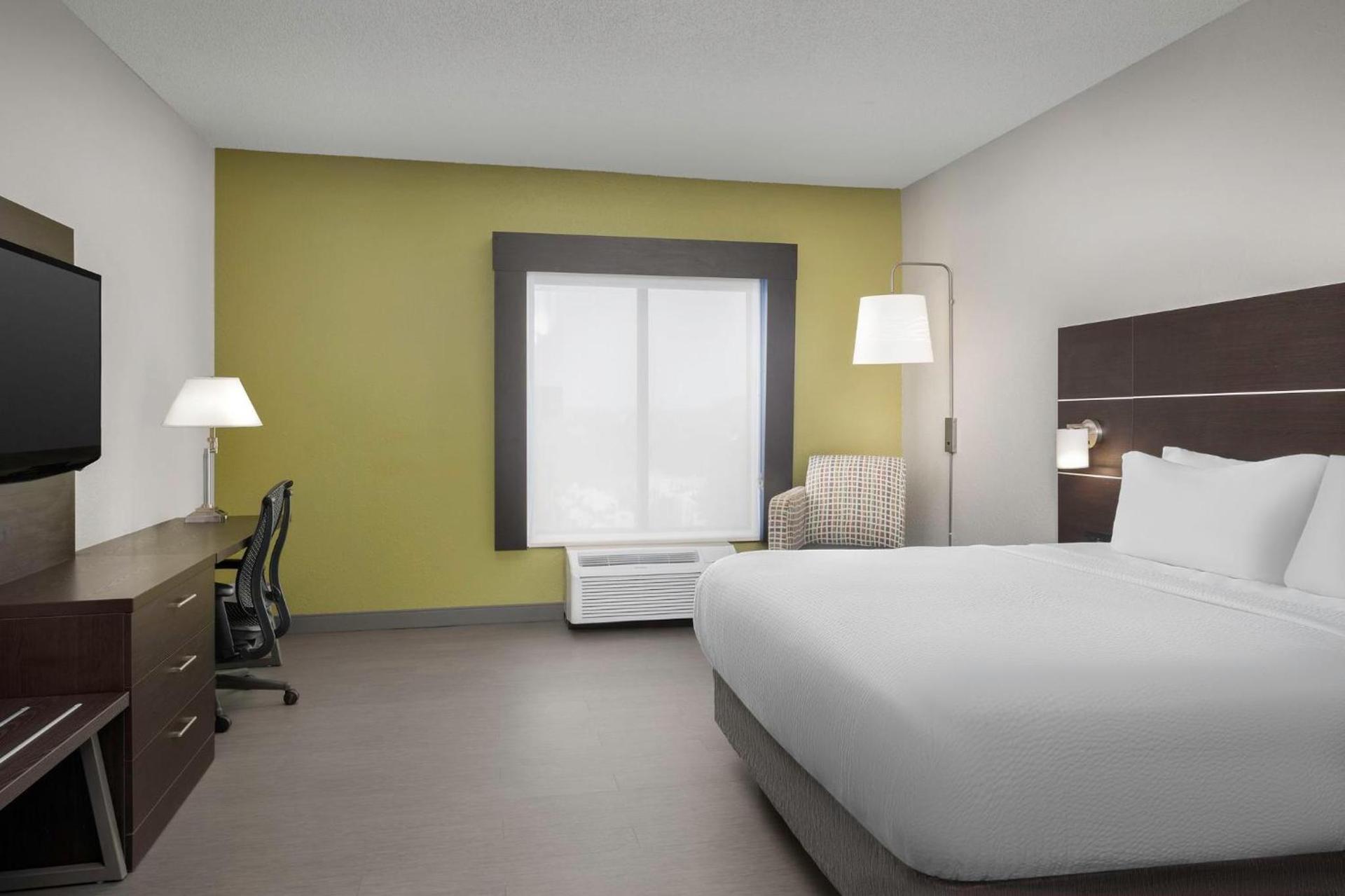 Holiday Inn Express Knoxville-Strawberry Plains by IHG photo 38