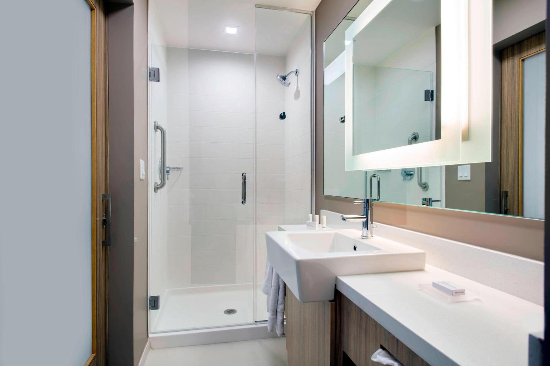SpringHill Suites by Marriott Miami Doral photo 5