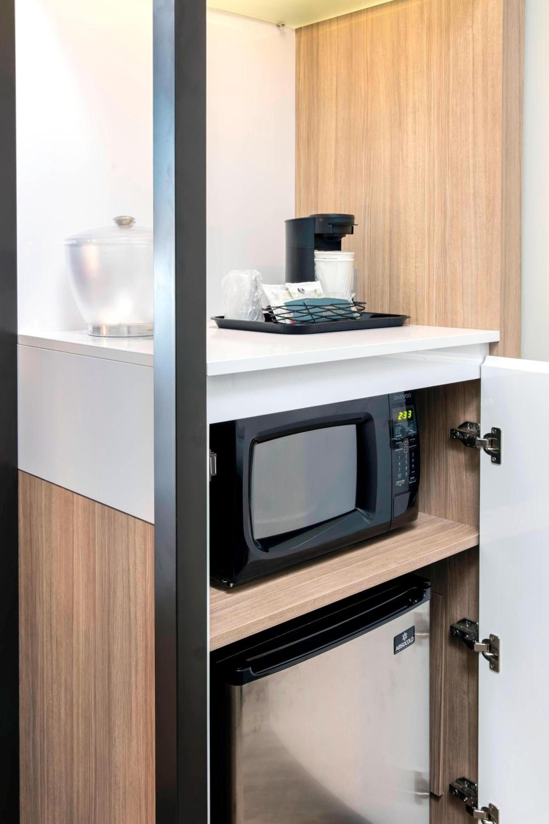 SpringHill Suites by Marriott Miami Doral photo 12