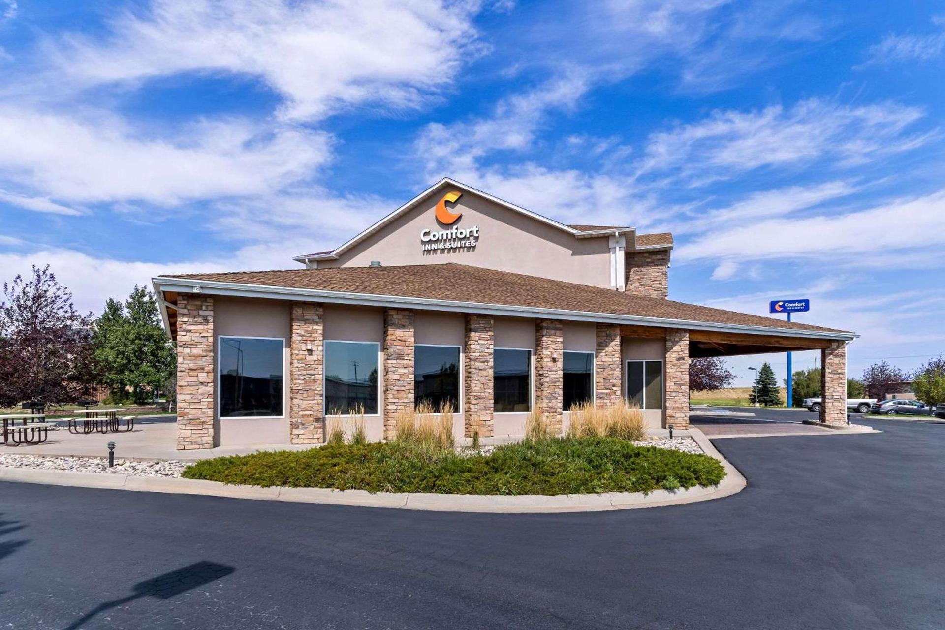 Comfort Inn & Suites Near University of Wyoming — hotel in Laramie
