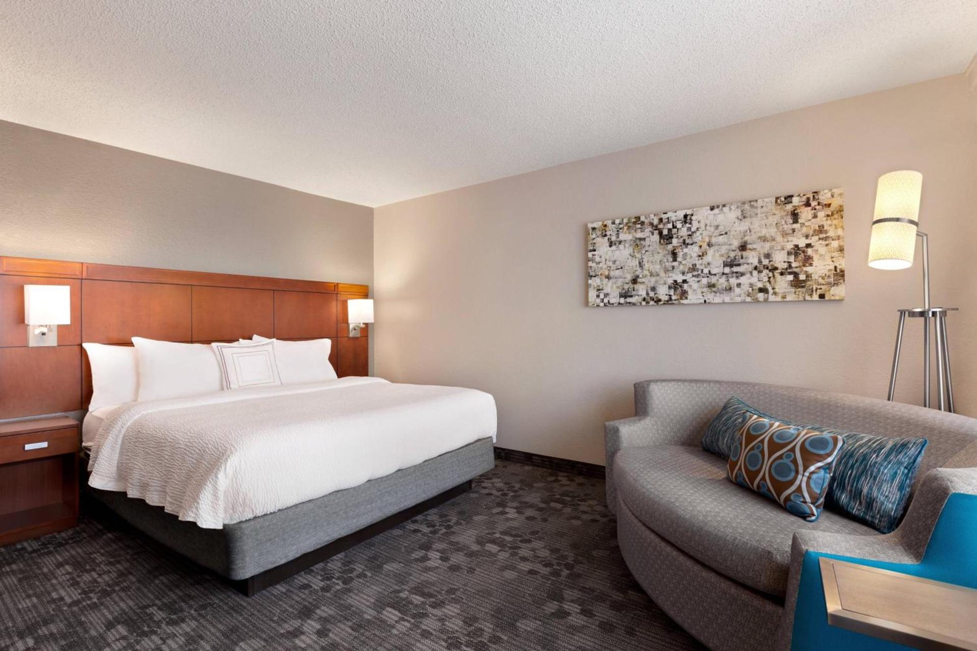 Courtyard by Marriott Tulsa Central photo 9