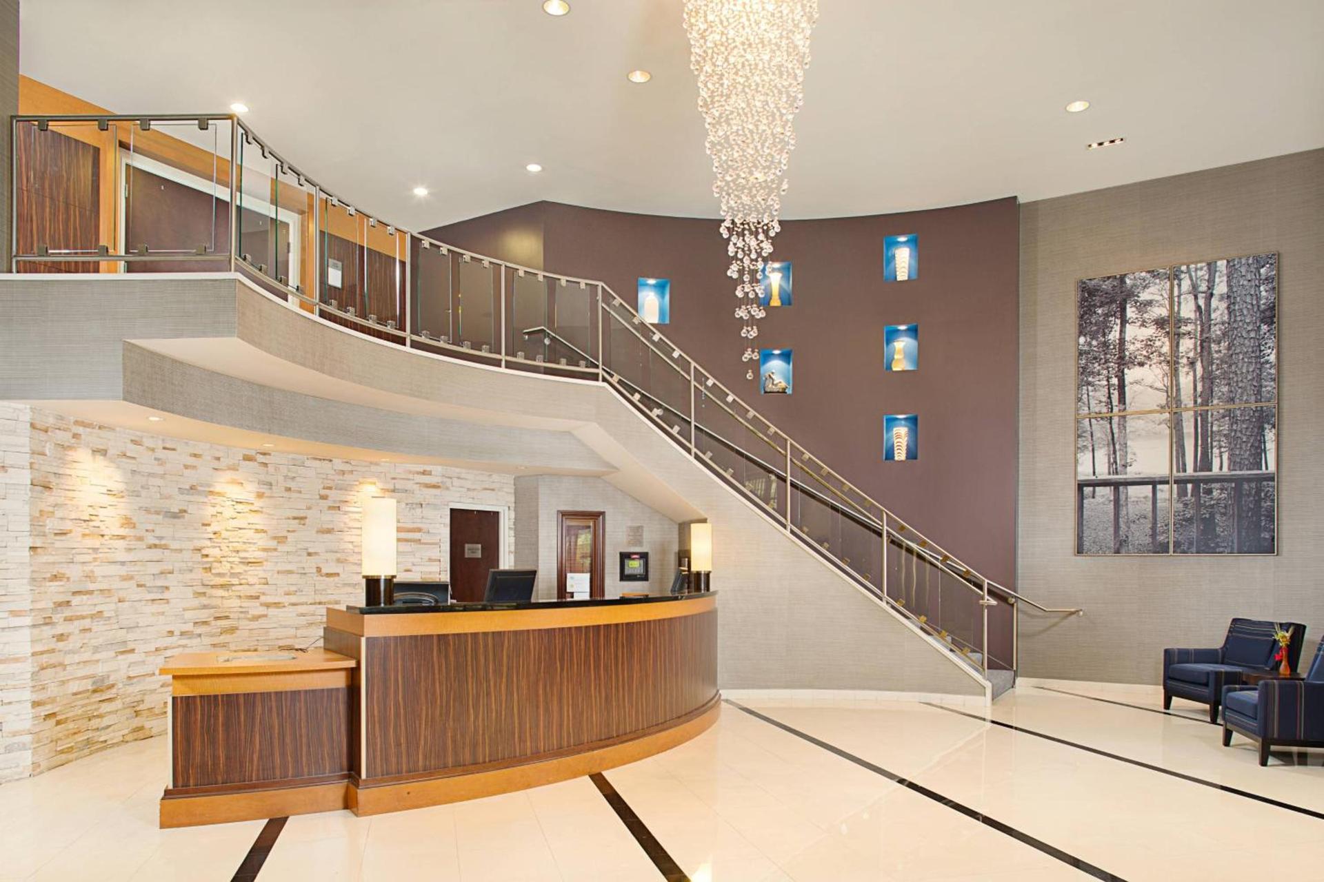 Courtyard by Marriott Montvale photo 2