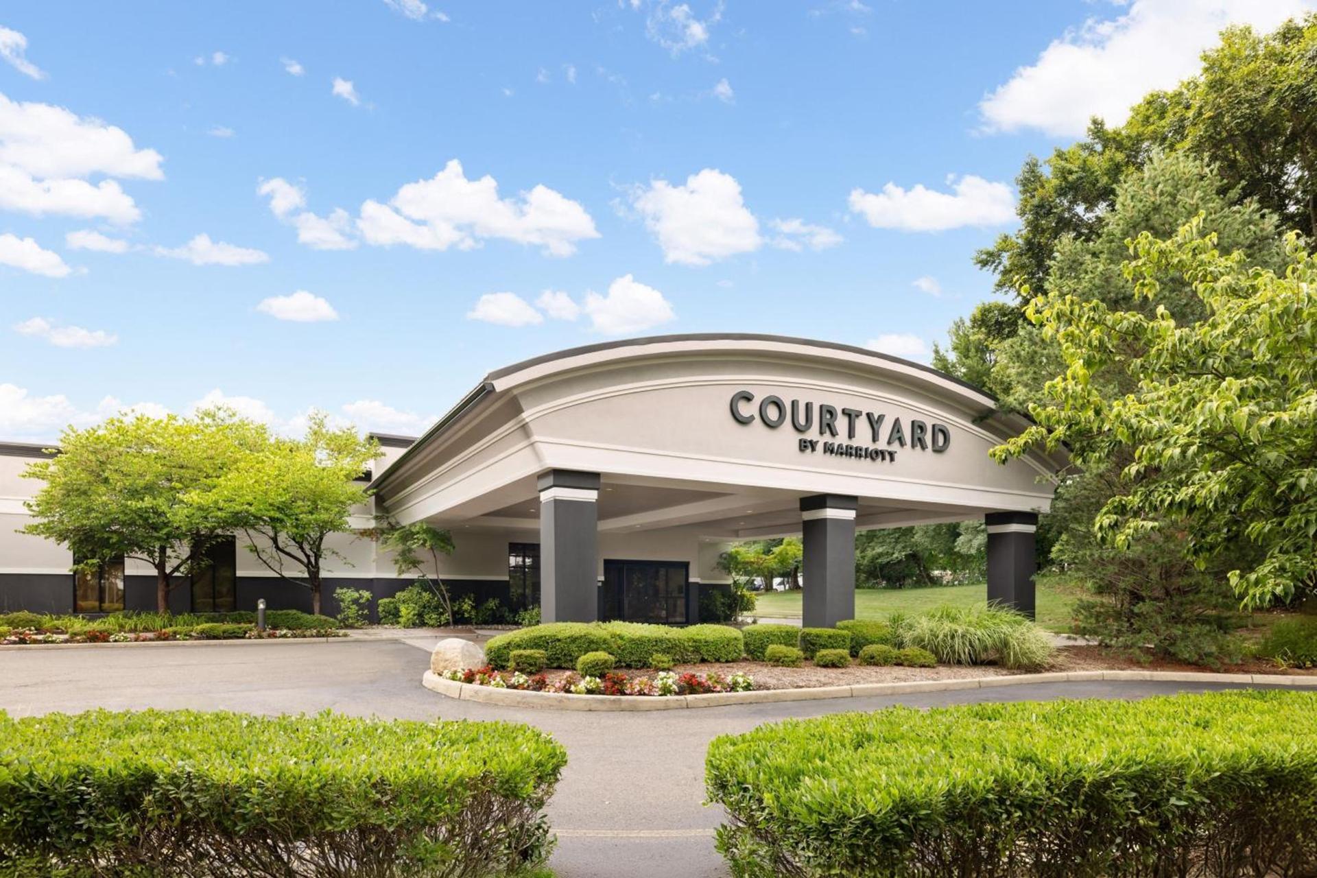 Courtyard by Marriott Montvale photo 1