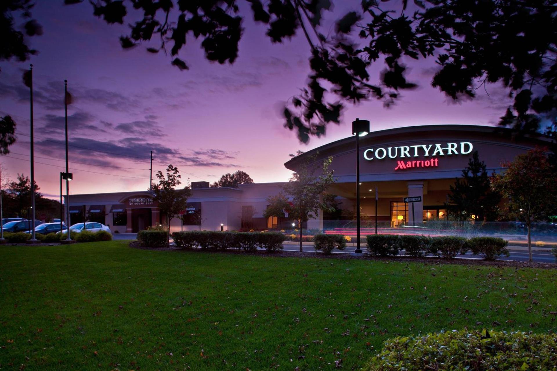 Courtyard by Marriott Montvale photo 3