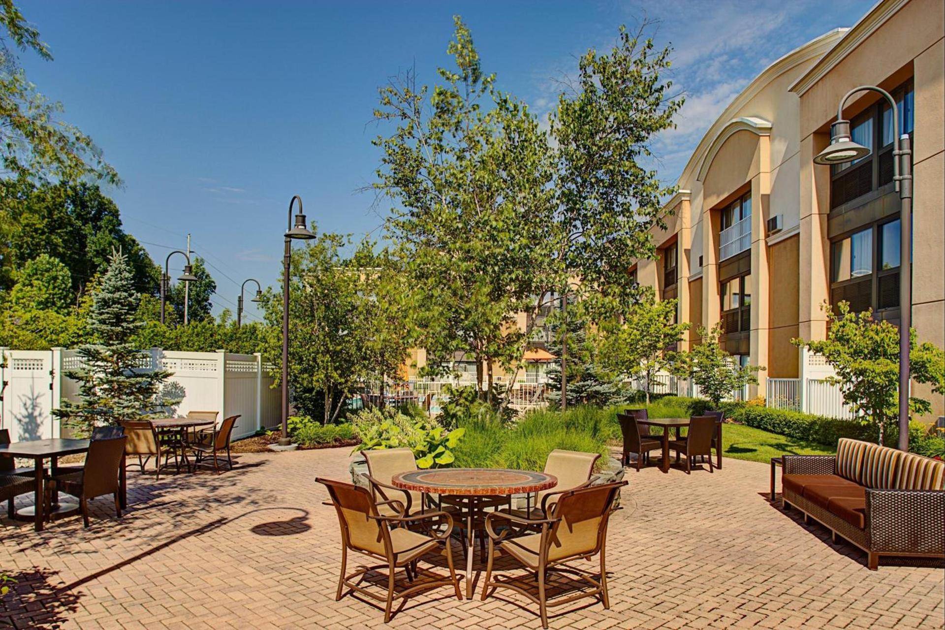 Courtyard by Marriott Montvale photo 4