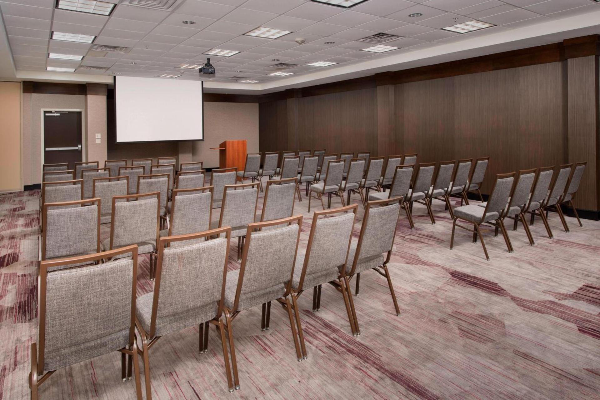 Courtyard by Marriott Tyler photo 28