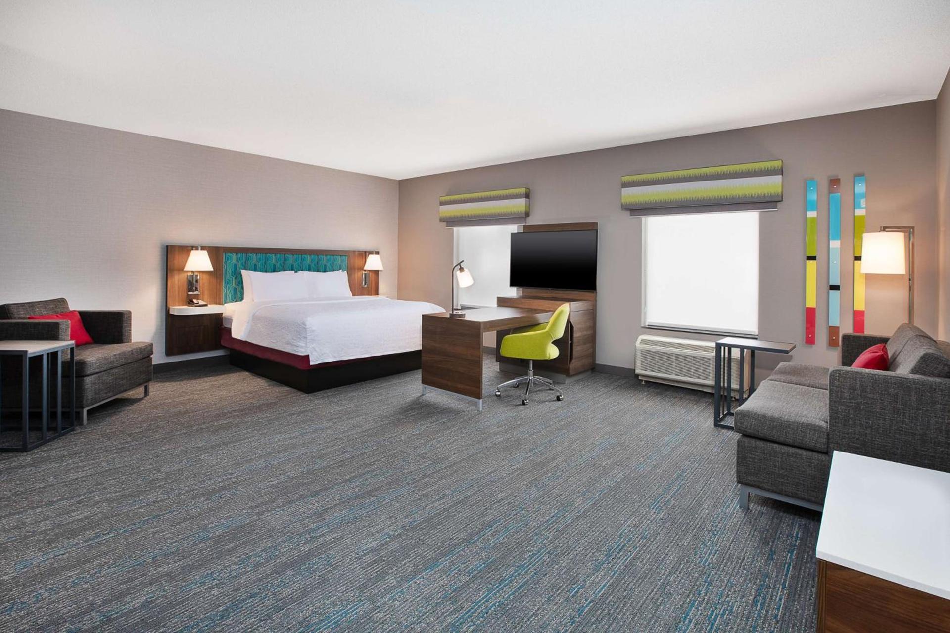 Hampton Inn Detroit - Shelby Township photo 32