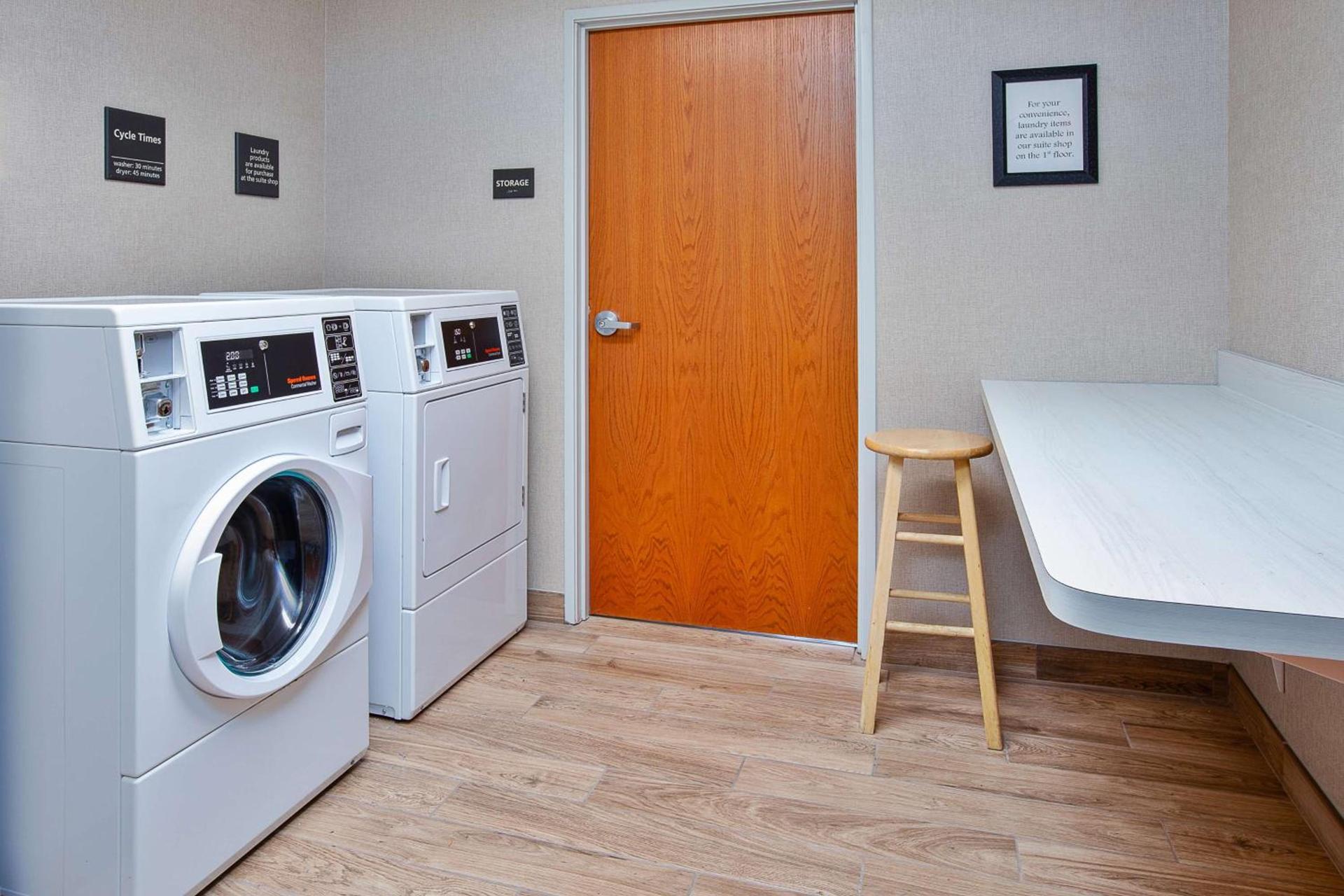 Hampton Inn Detroit - Shelby Township photo 34