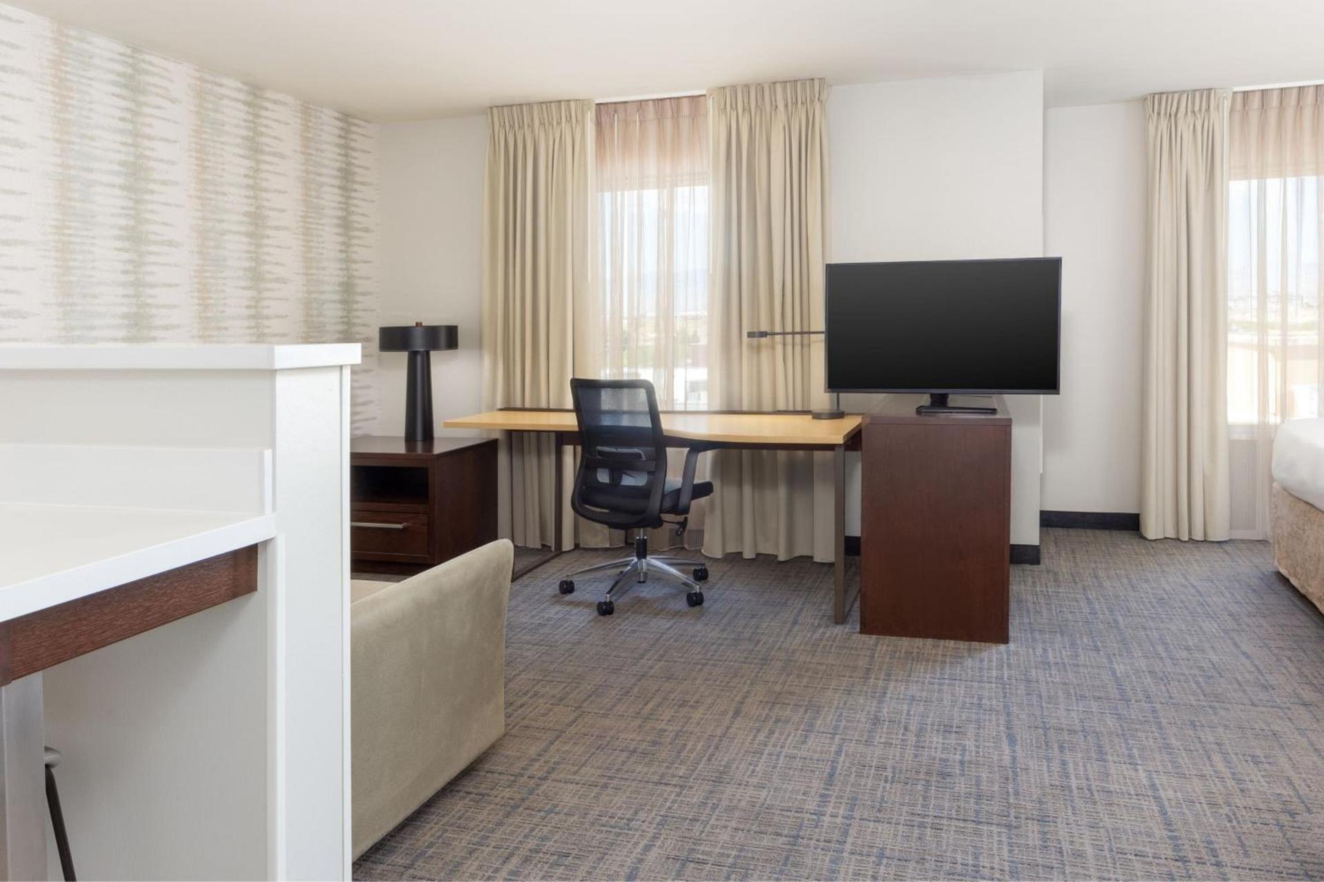 Residence Inn by Marriott Las Vegas Airport photo 12