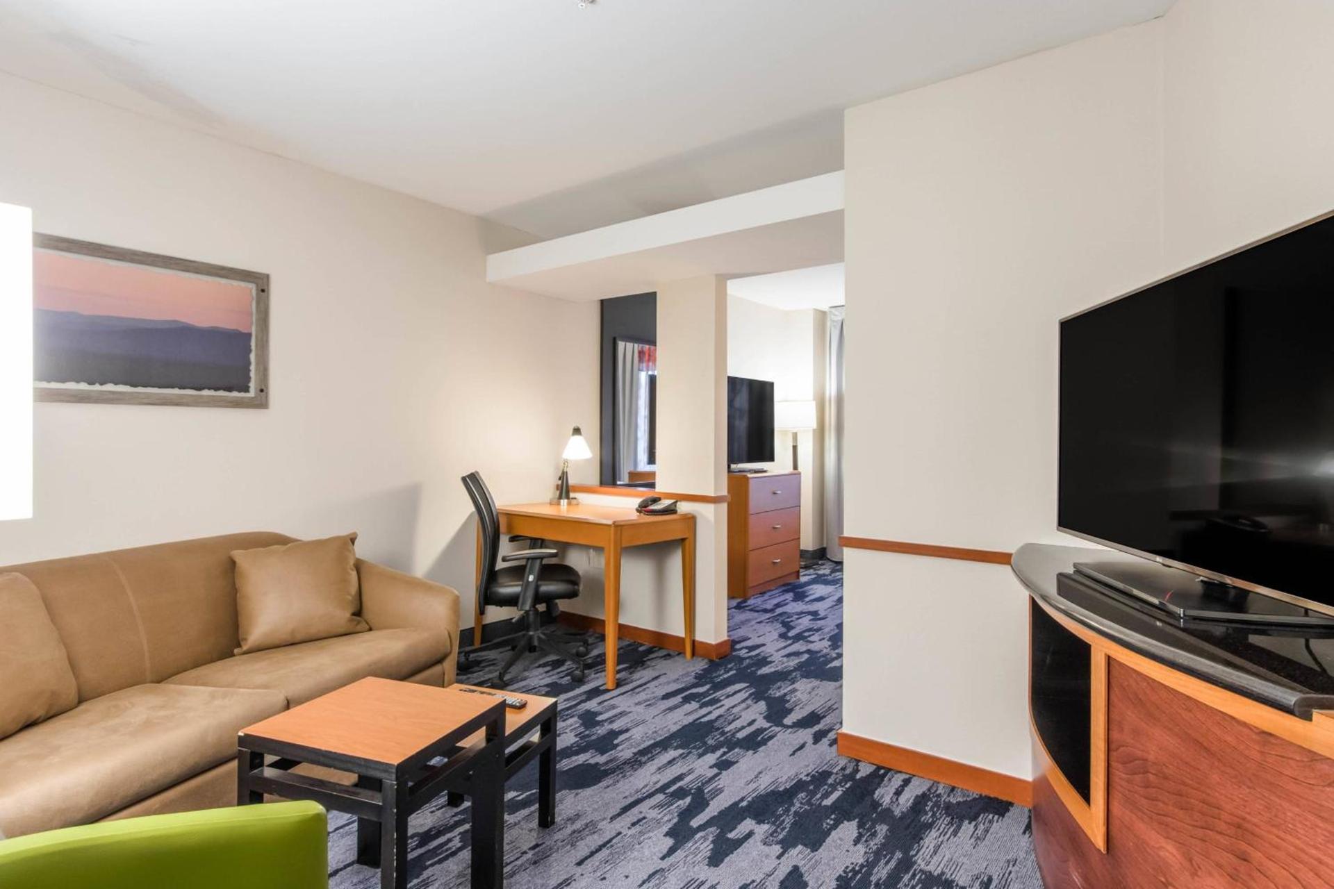 Fairfield Inn & Suites Columbia photo 12