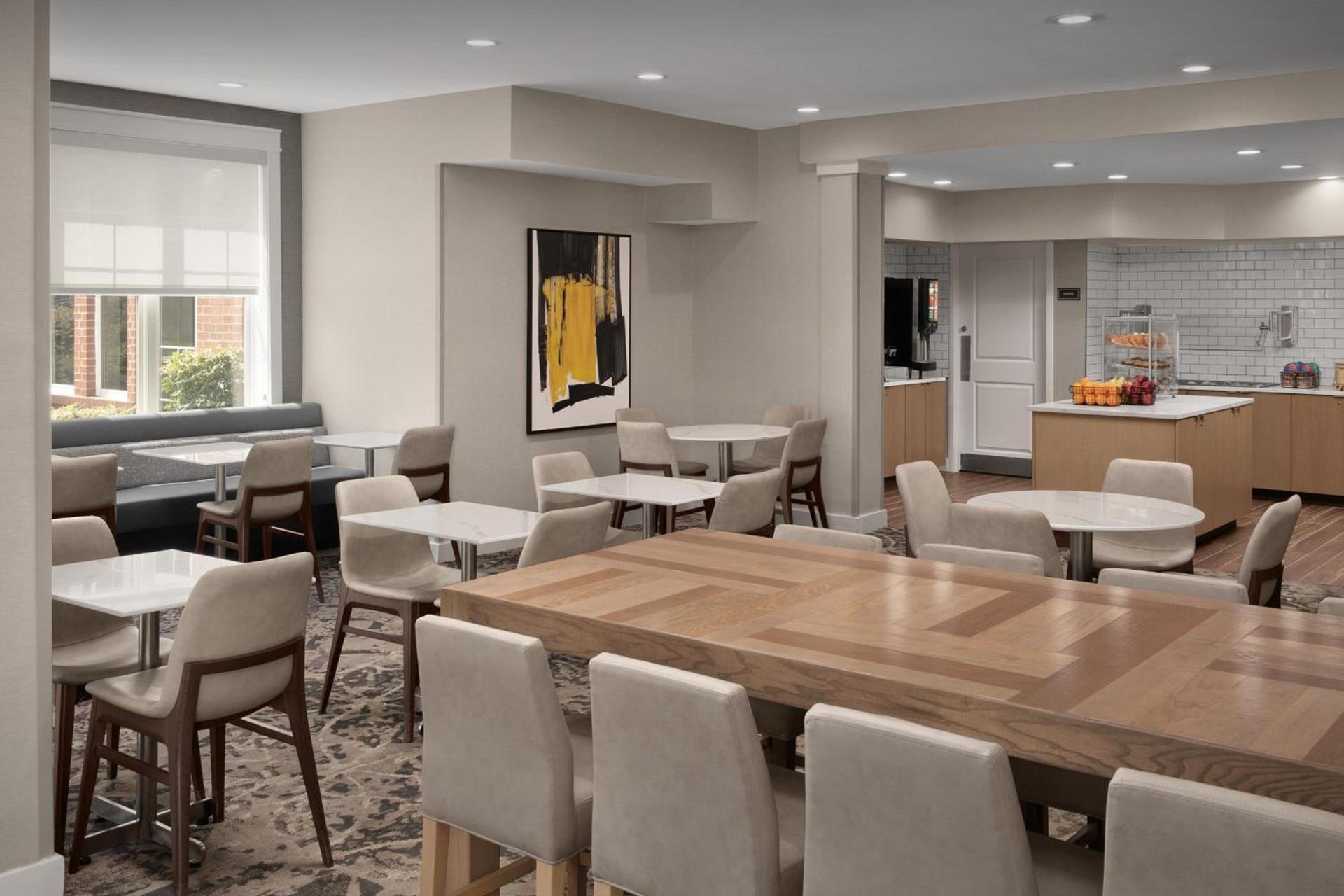 Residence Inn by Marriott Greensboro Airport photo 30