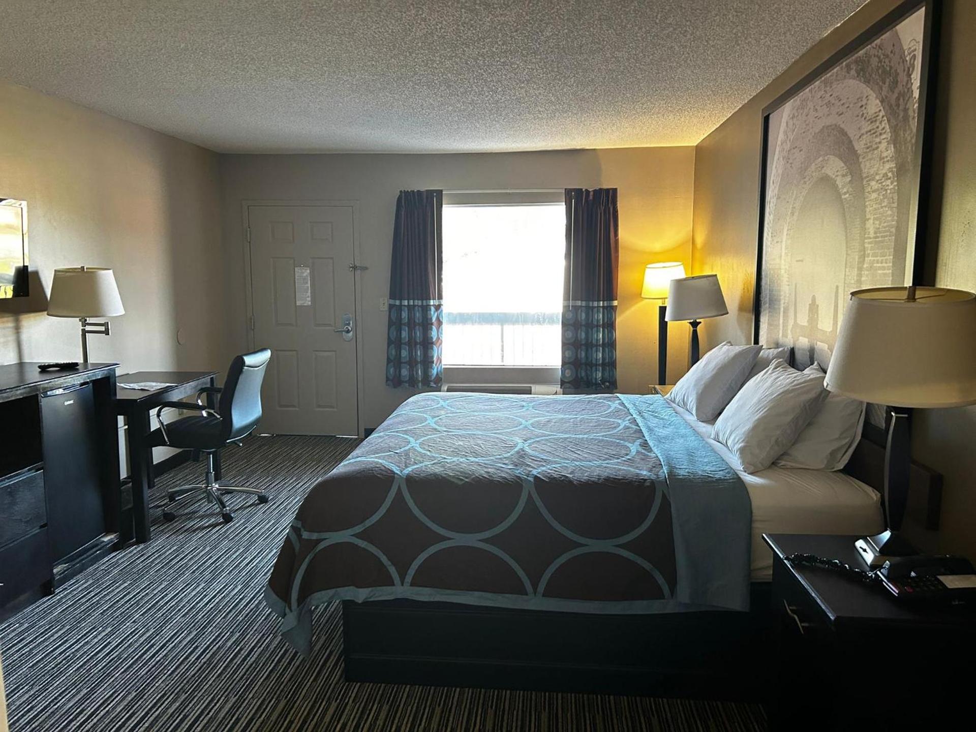 Econo Lodge Elberton photo 20