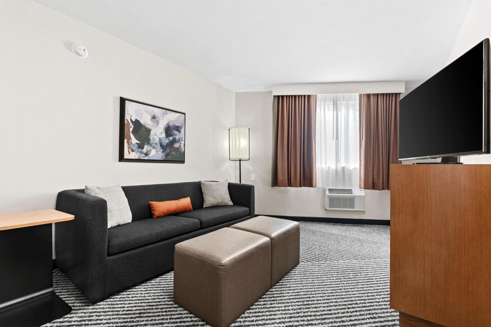 Royal Palace Westwood Hotel photo 14